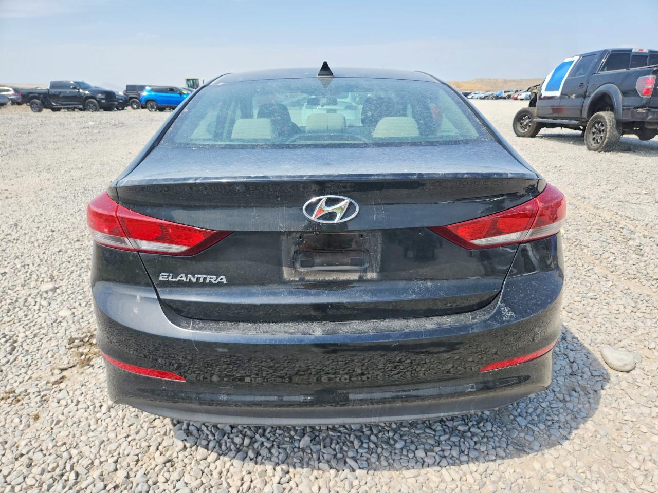 2017 Hyundai Elantra Se Black vin: 5NPD84LF6HH009446