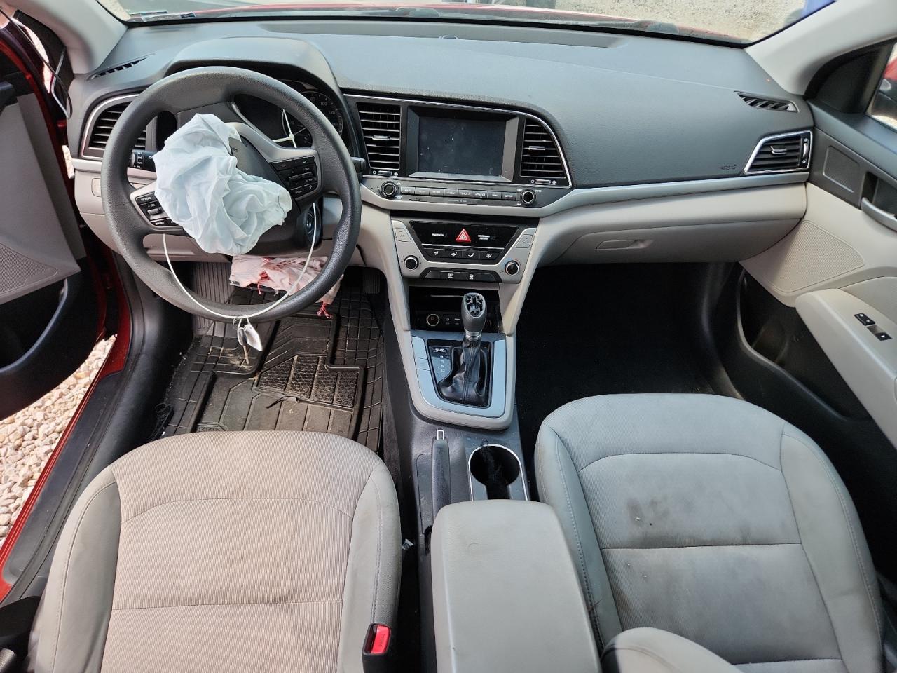 2017 Hyundai Elantra Se Красный vin: 5NPD84LF6HH025761