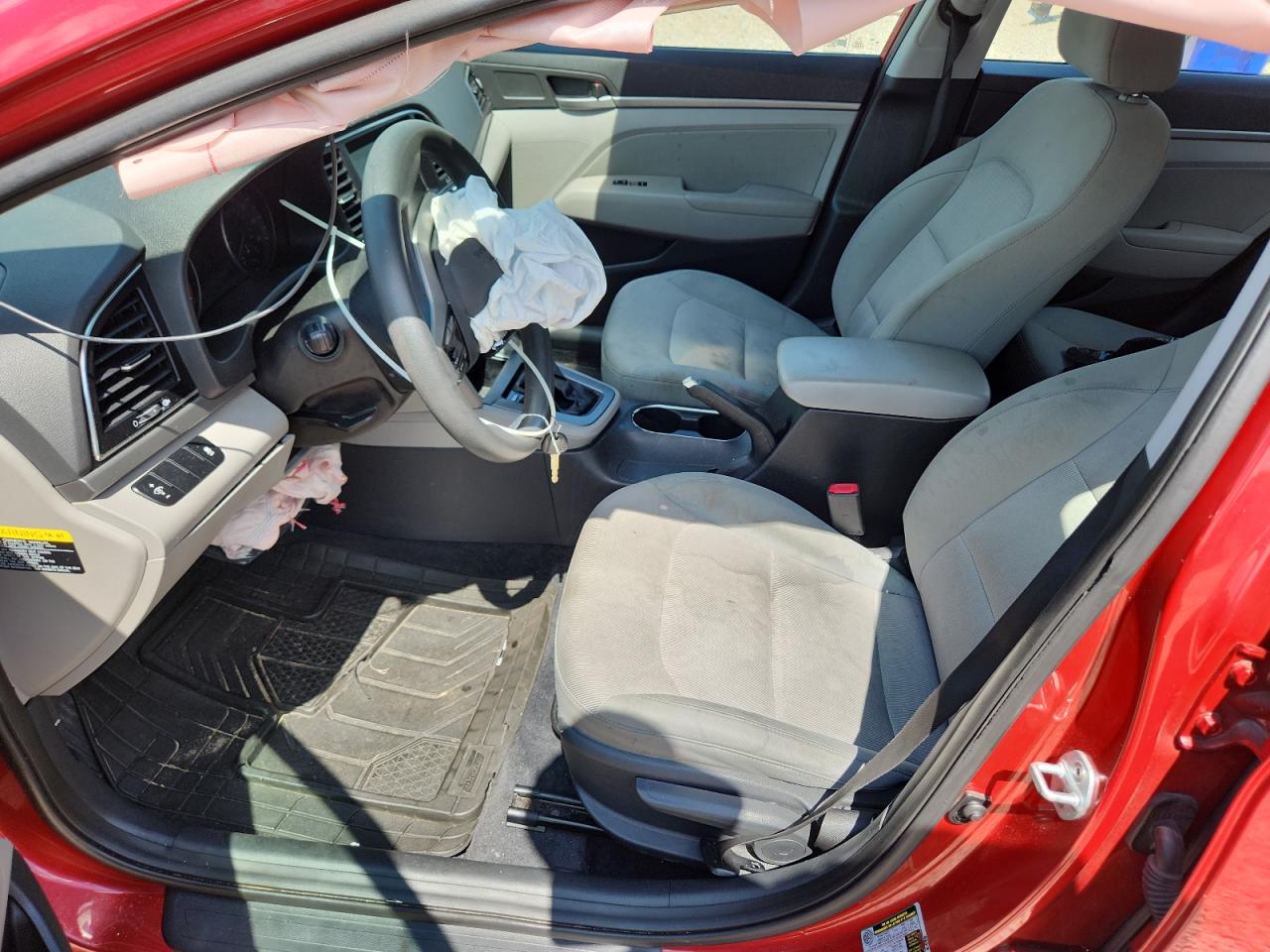 2017 Hyundai Elantra Se Красный vin: 5NPD84LF6HH025761