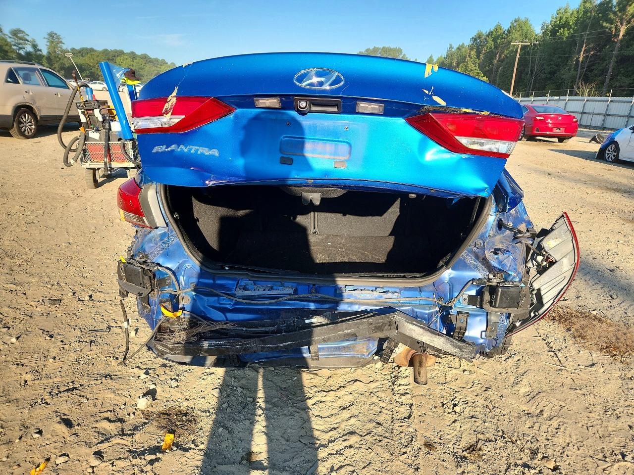 2017 Hyundai Elantra Se Blue vin: 5NPD84LF6HH047890