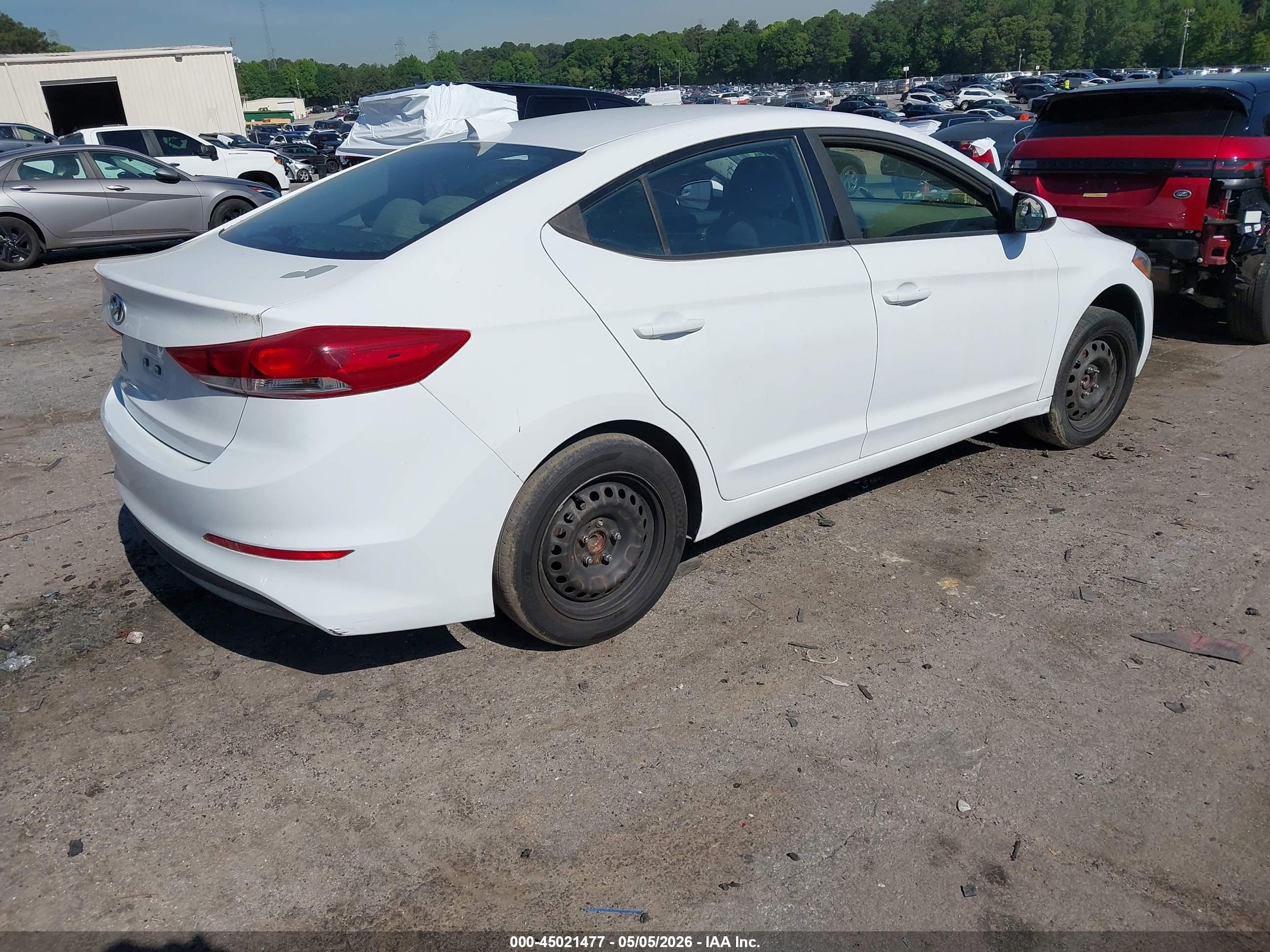 2017 Hyundai Elantra Se White vin: 5NPD84LF6HH147181