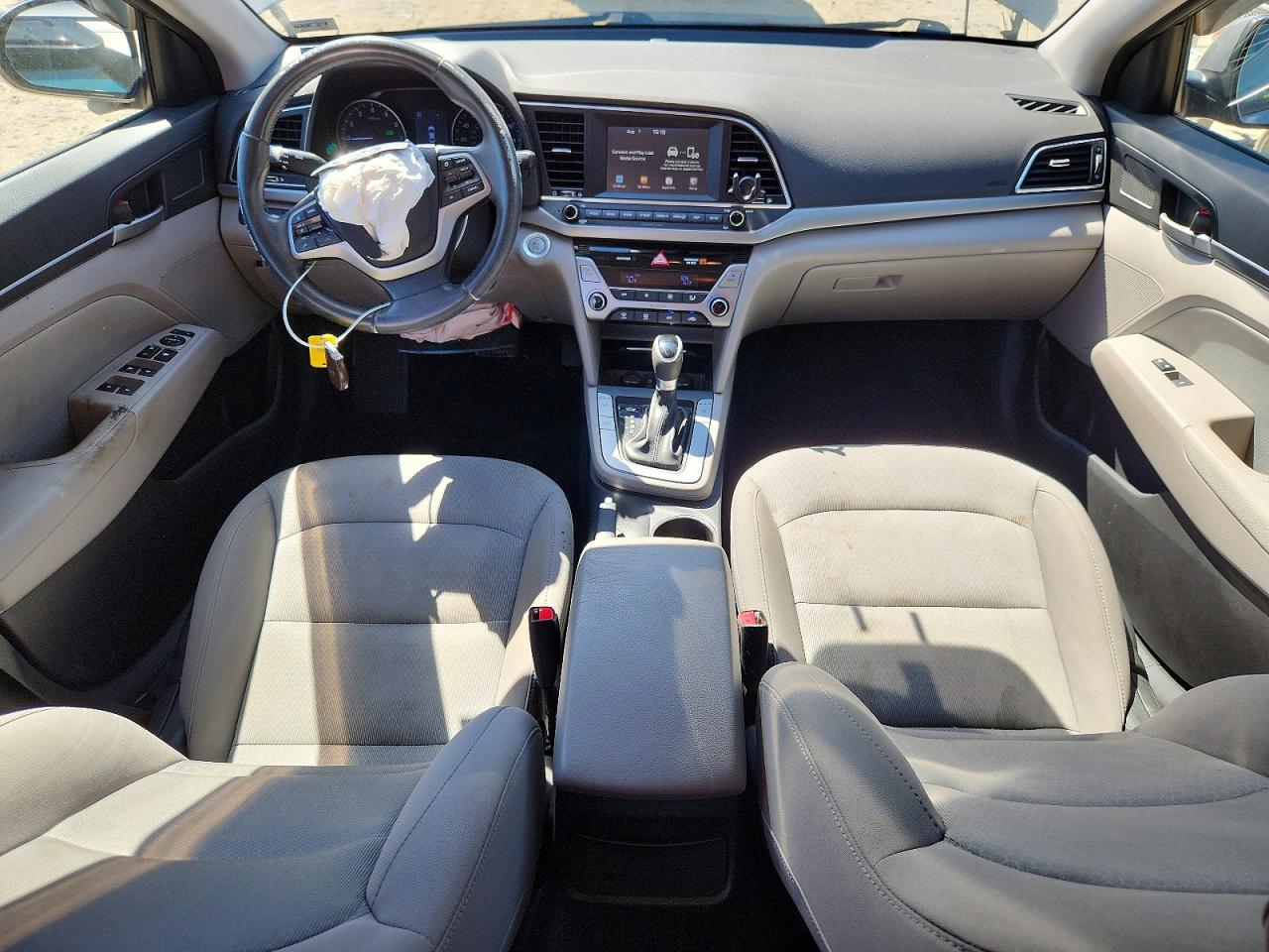 2018 Hyundai Elantra Value Edition Gray vin: 5NPD84LF6JH269612