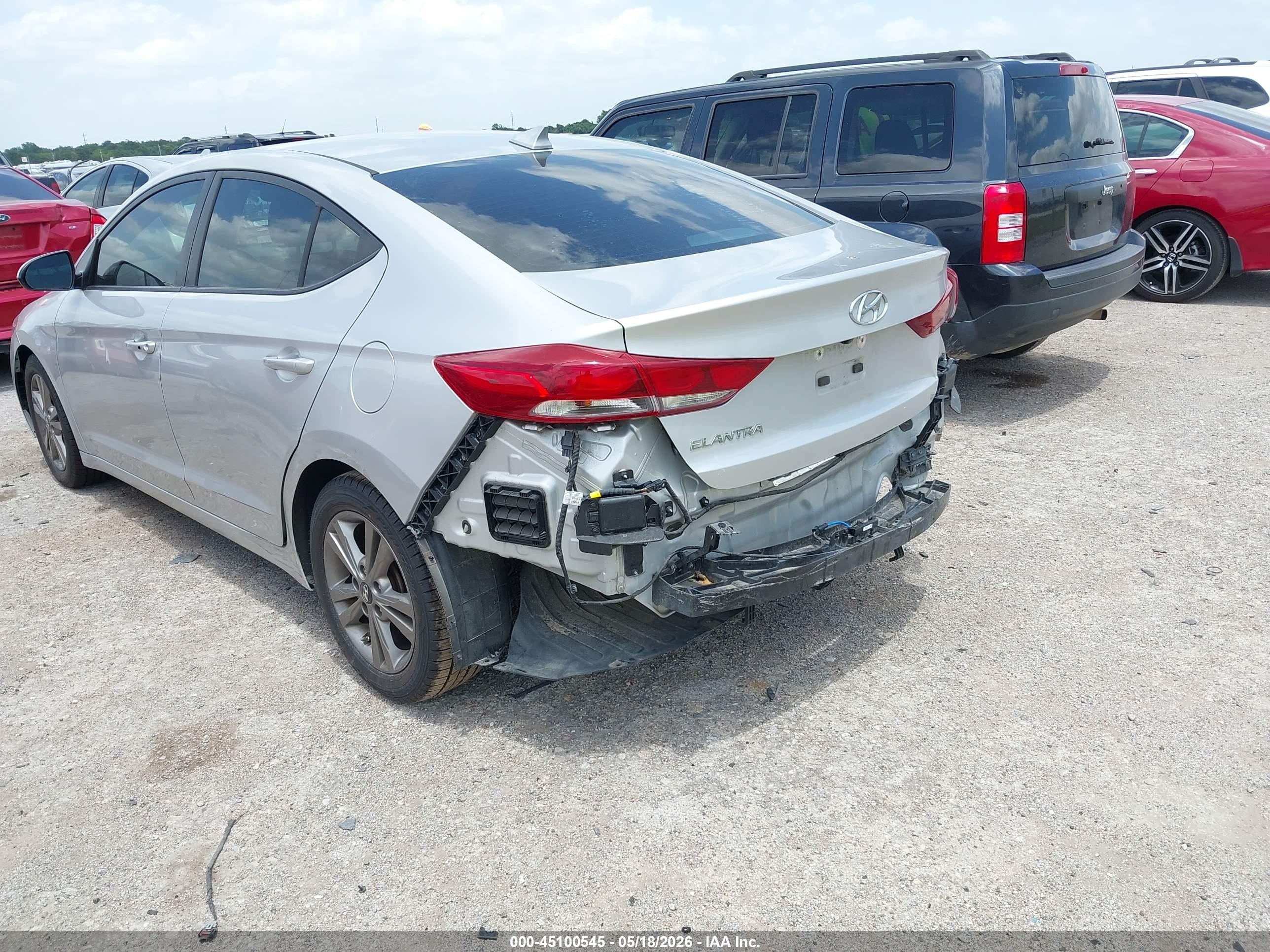 2018 Hyundai Elantra Value Edition Silver vin: 5NPD84LF6JH313365
