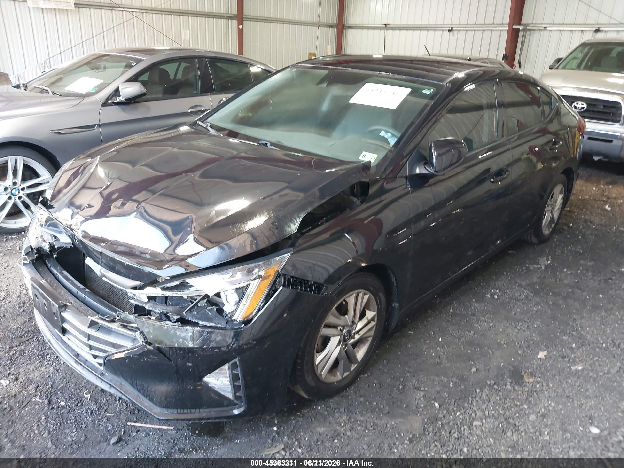 2020 Hyundai Elantra Sel Black vin: 5NPD84LF6LH520437