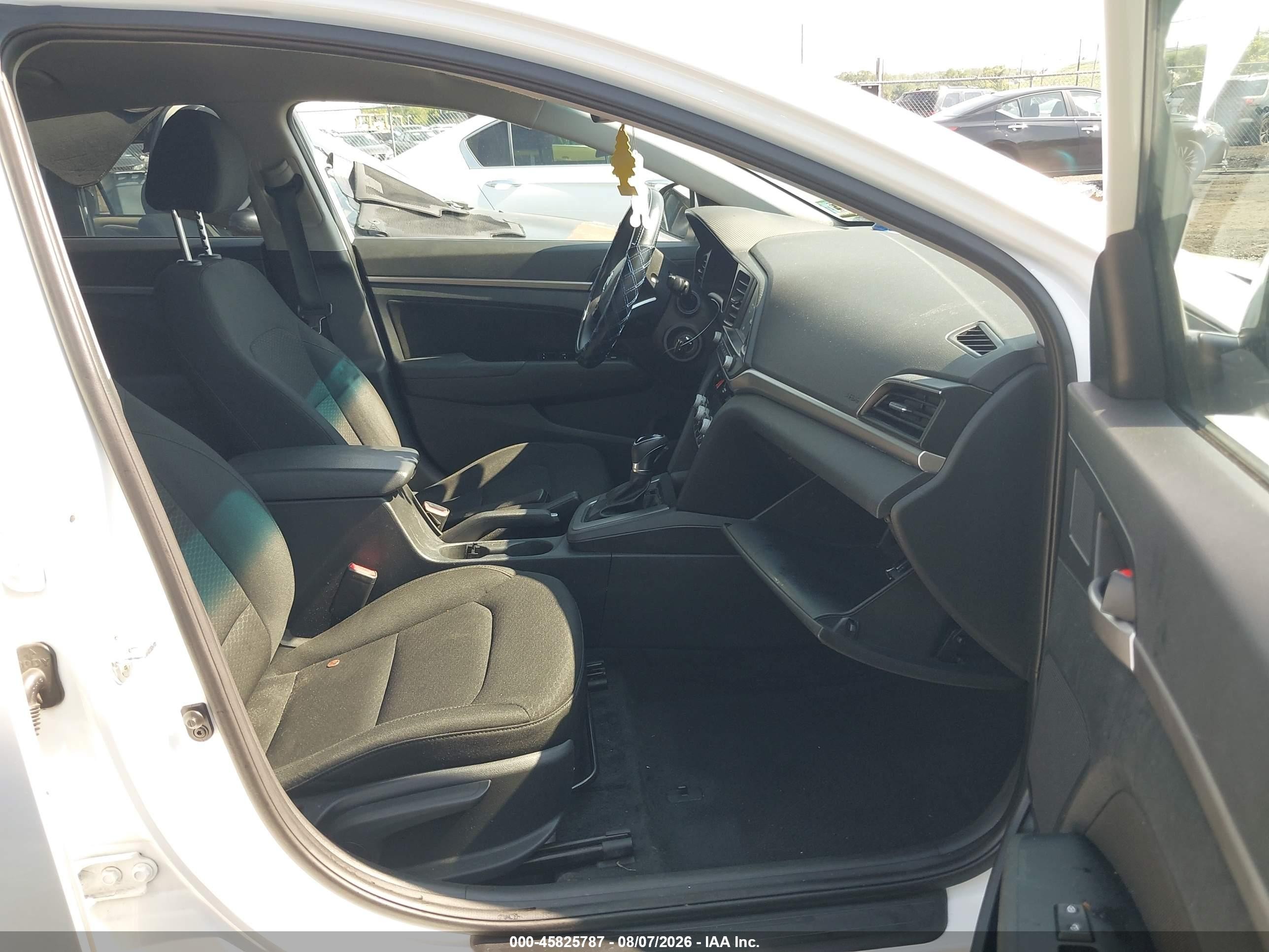 2020 Hyundai Elantra Sel White vin: 5NPD84LF6LH533222