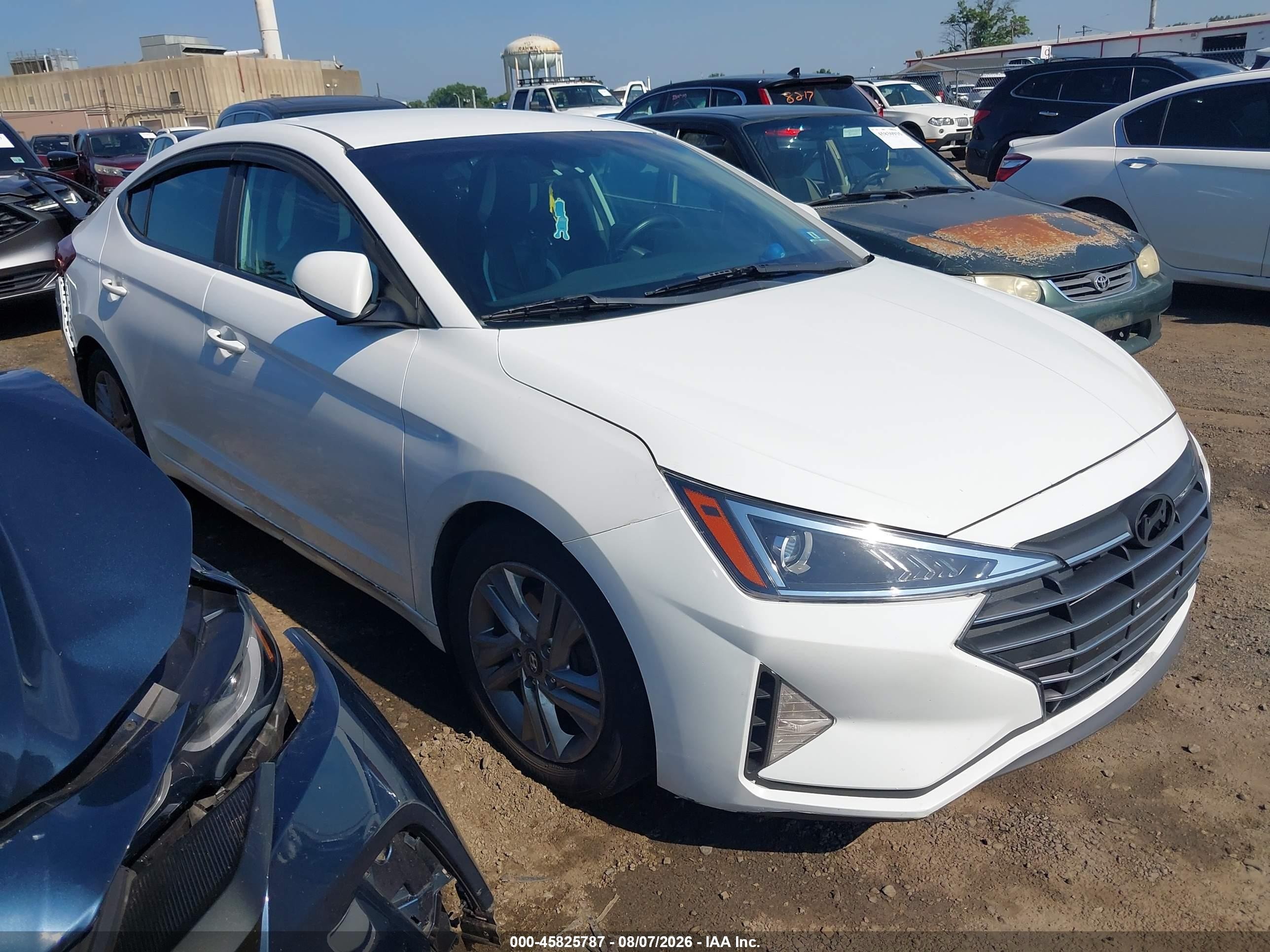 2020 Hyundai Elantra Sel White vin: 5NPD84LF6LH533222