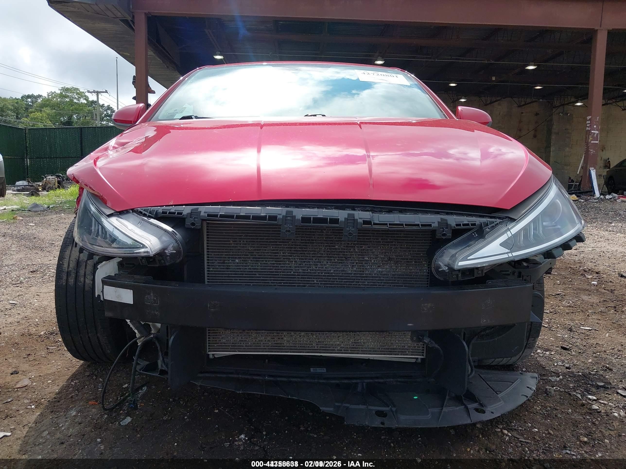 2020 Hyundai Elantra Sel Red vin: 5NPD84LF6LH568777