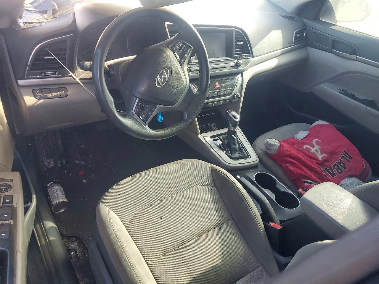 2017 Hyundai Elantra Se Silver vin: 5NPD84LF7HH034579