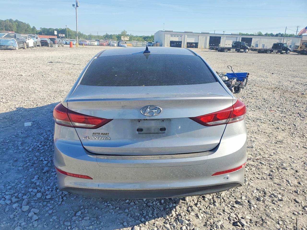 2017 Hyundai Elantra Se Silver vin: 5NPD84LF7HH034579