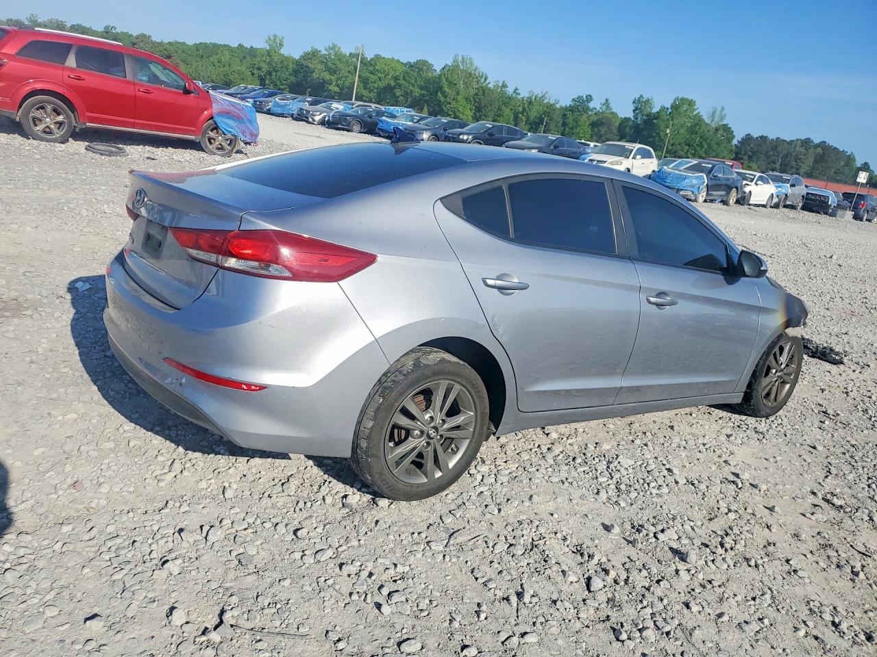 2017 Hyundai Elantra Se Silver vin: 5NPD84LF7HH034579