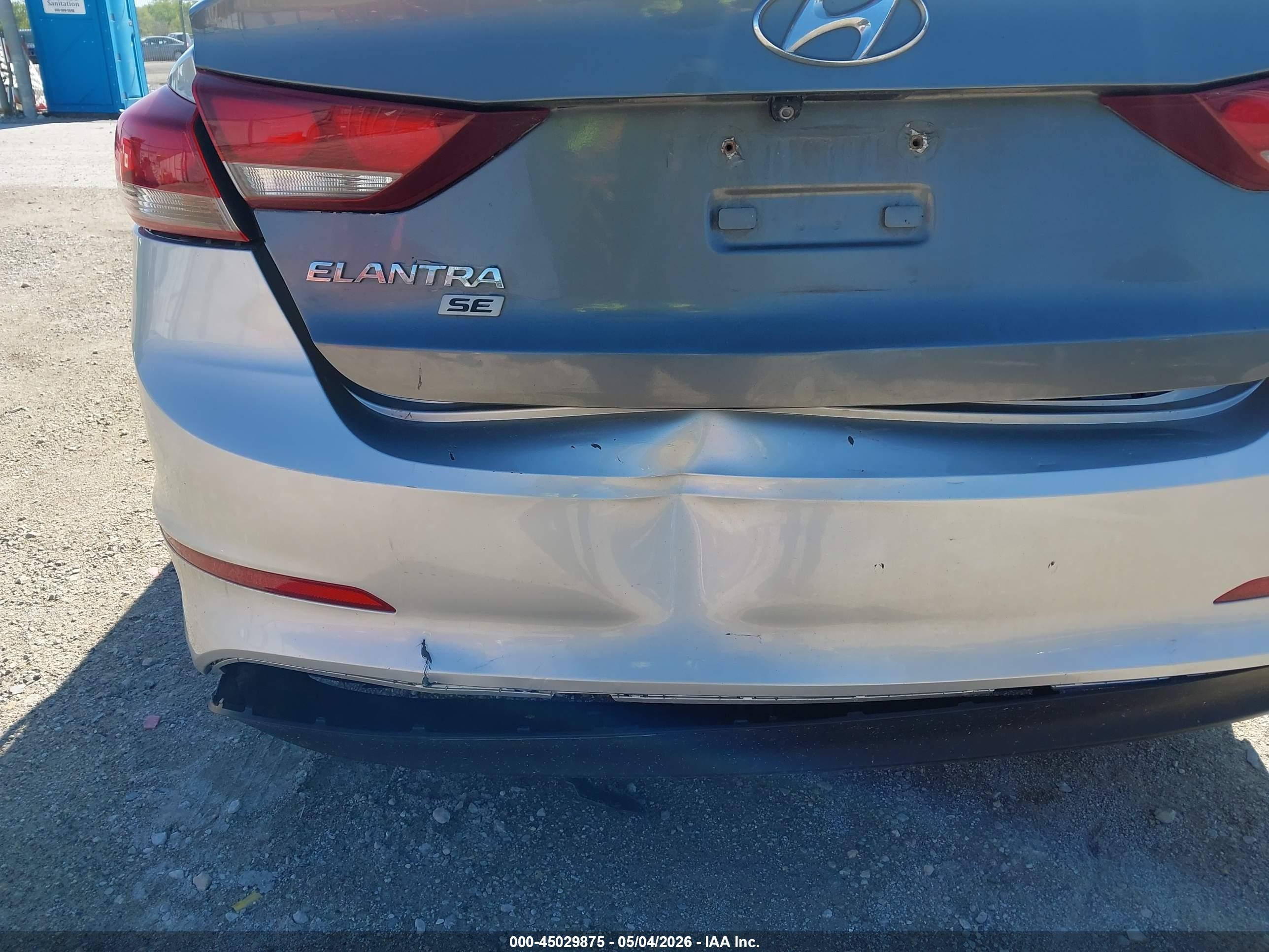 2017 Hyundai Elantra Se Silver vin: 5NPD84LF7HH116280