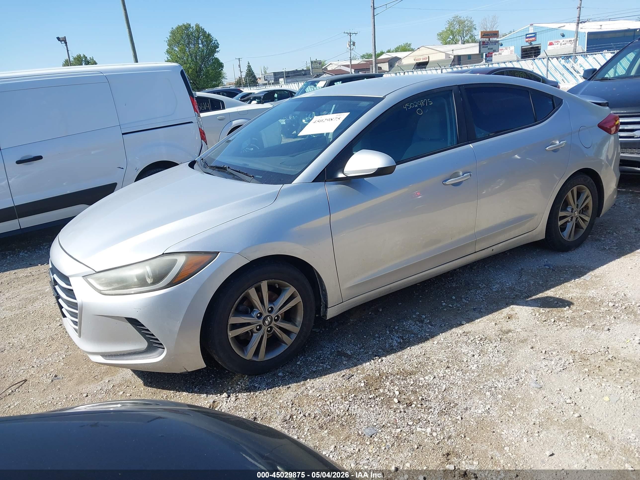 2017 Hyundai Elantra Se Silver vin: 5NPD84LF7HH116280