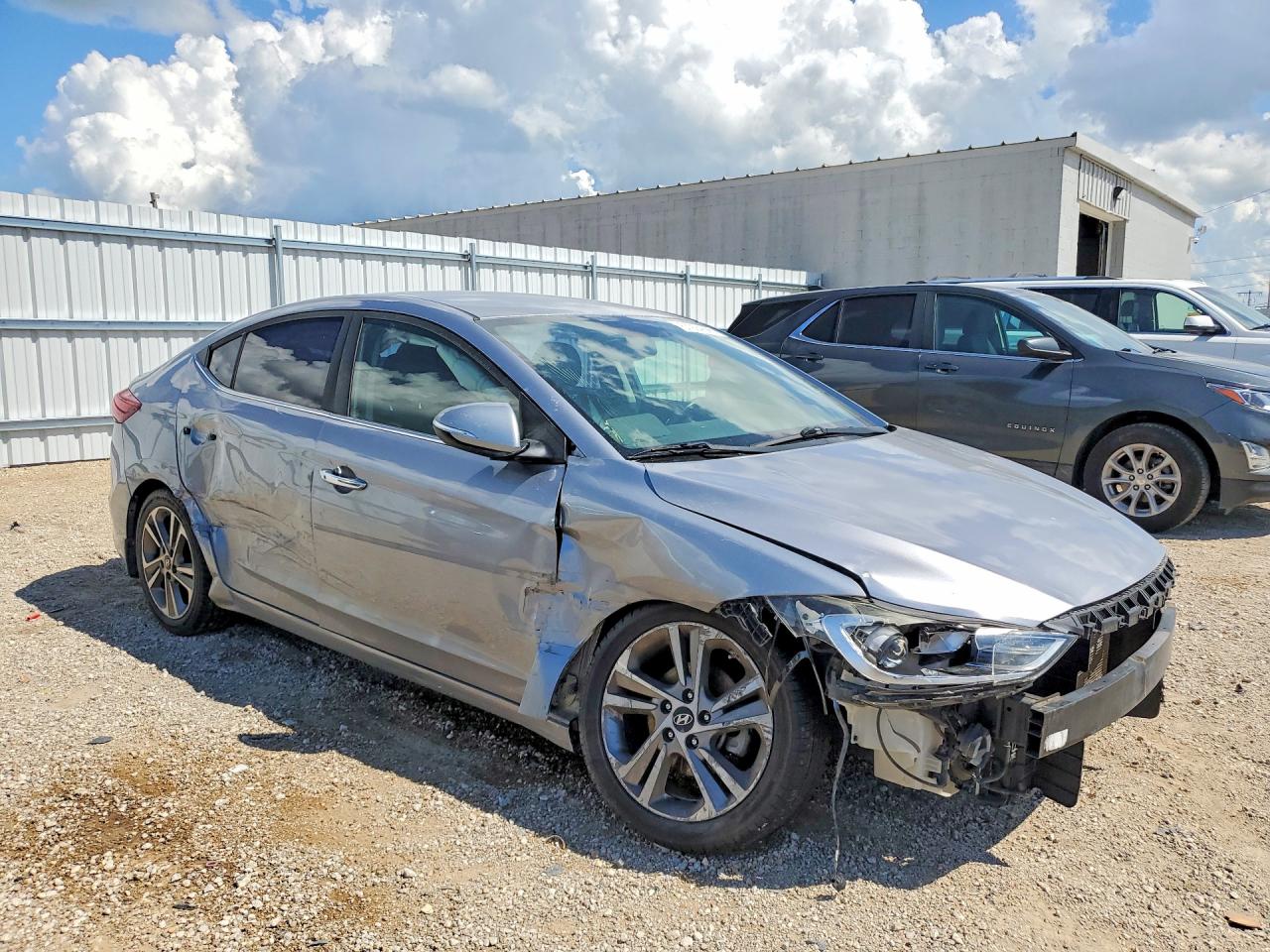 2017 Hyundai Elantra Limited Серебряный vin: 5NPD84LF7HH178133