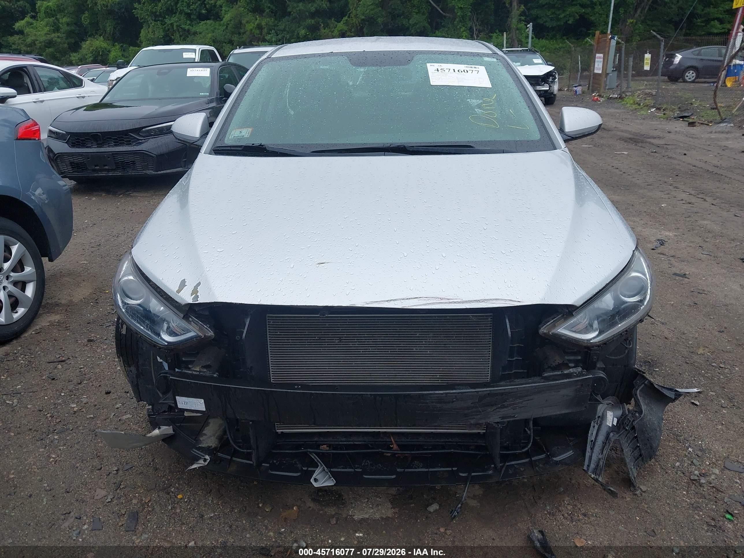 2017 Hyundai Elantra Se White vin: 5NPD84LF7HH186524