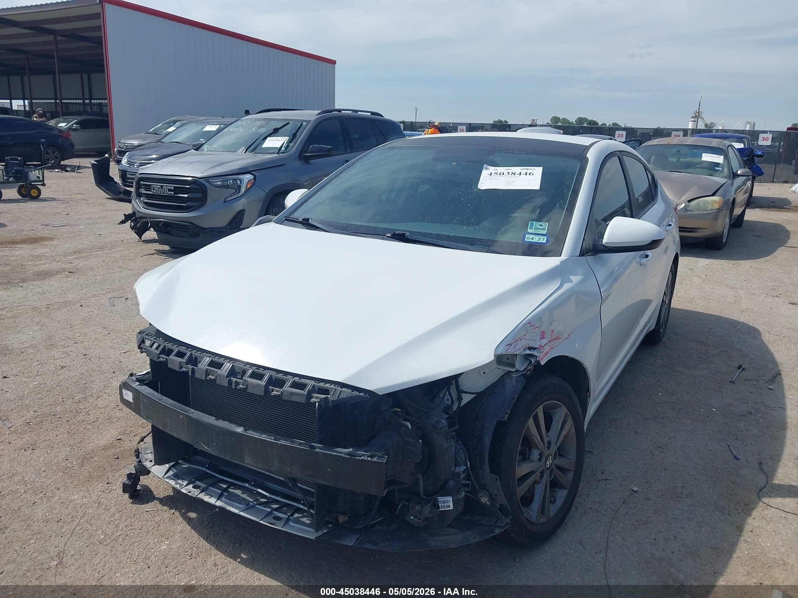 2018 Hyundai Elantra Sel White vin: 5NPD84LF7JH232875