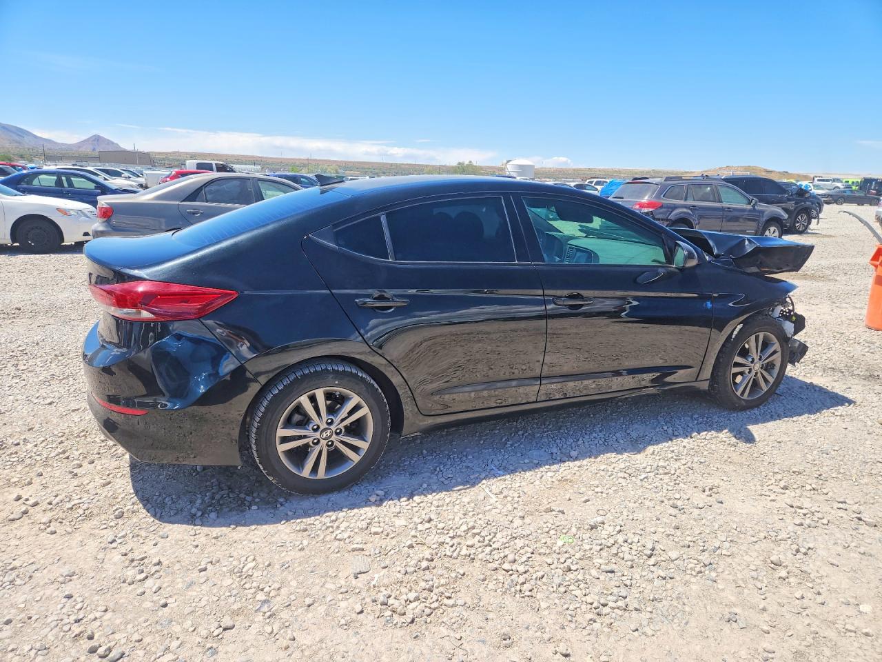 2018 Hyundai Elantra Sel Черный vin: 5NPD84LF7JH269117
