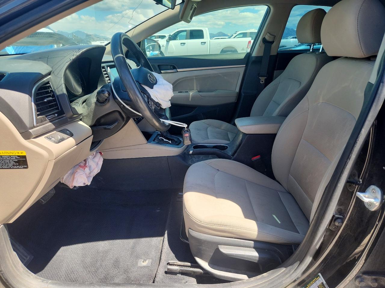 2018 Hyundai Elantra Sel Черный vin: 5NPD84LF7JH269117