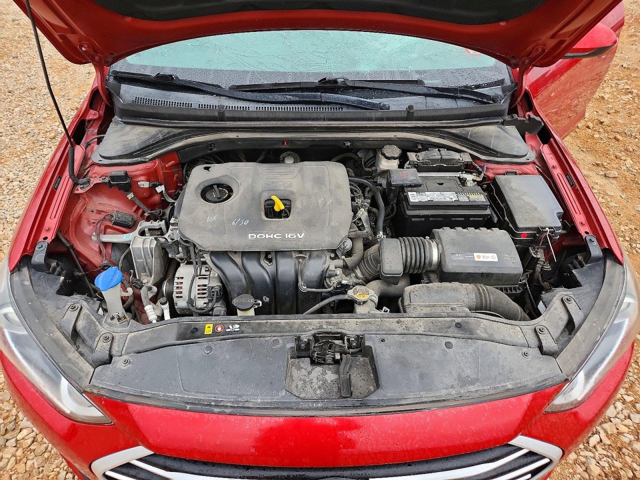 2018 Hyundai Elantra Sel Red vin: 5NPD84LF7JH339425