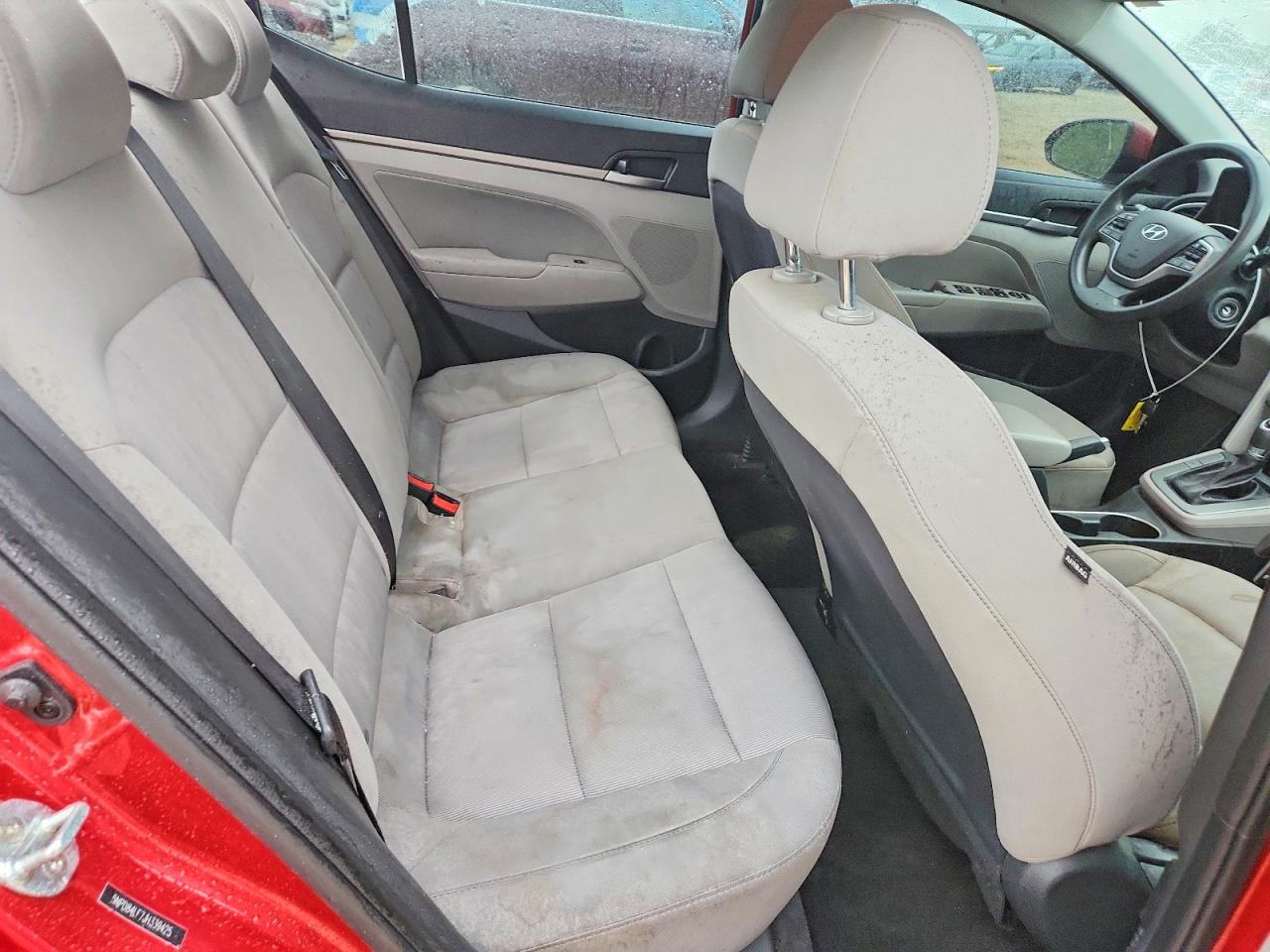 2018 Hyundai Elantra Sel Red vin: 5NPD84LF7JH339425