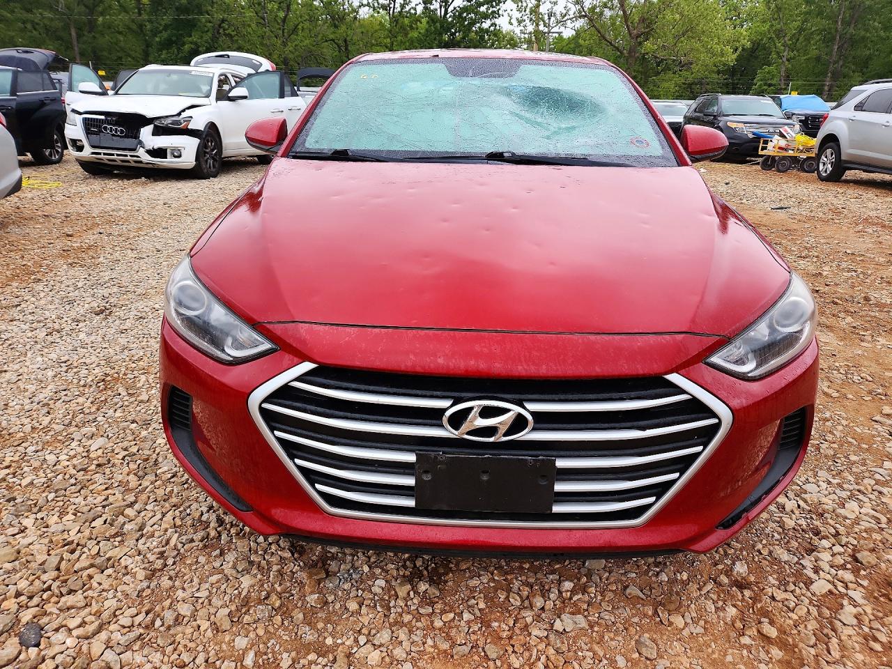 2018 Hyundai Elantra Sel Red vin: 5NPD84LF7JH339425