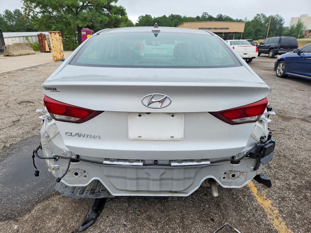 2018 Hyundai Elantra Value Edition Silver vin: 5NPD84LF7JH357259