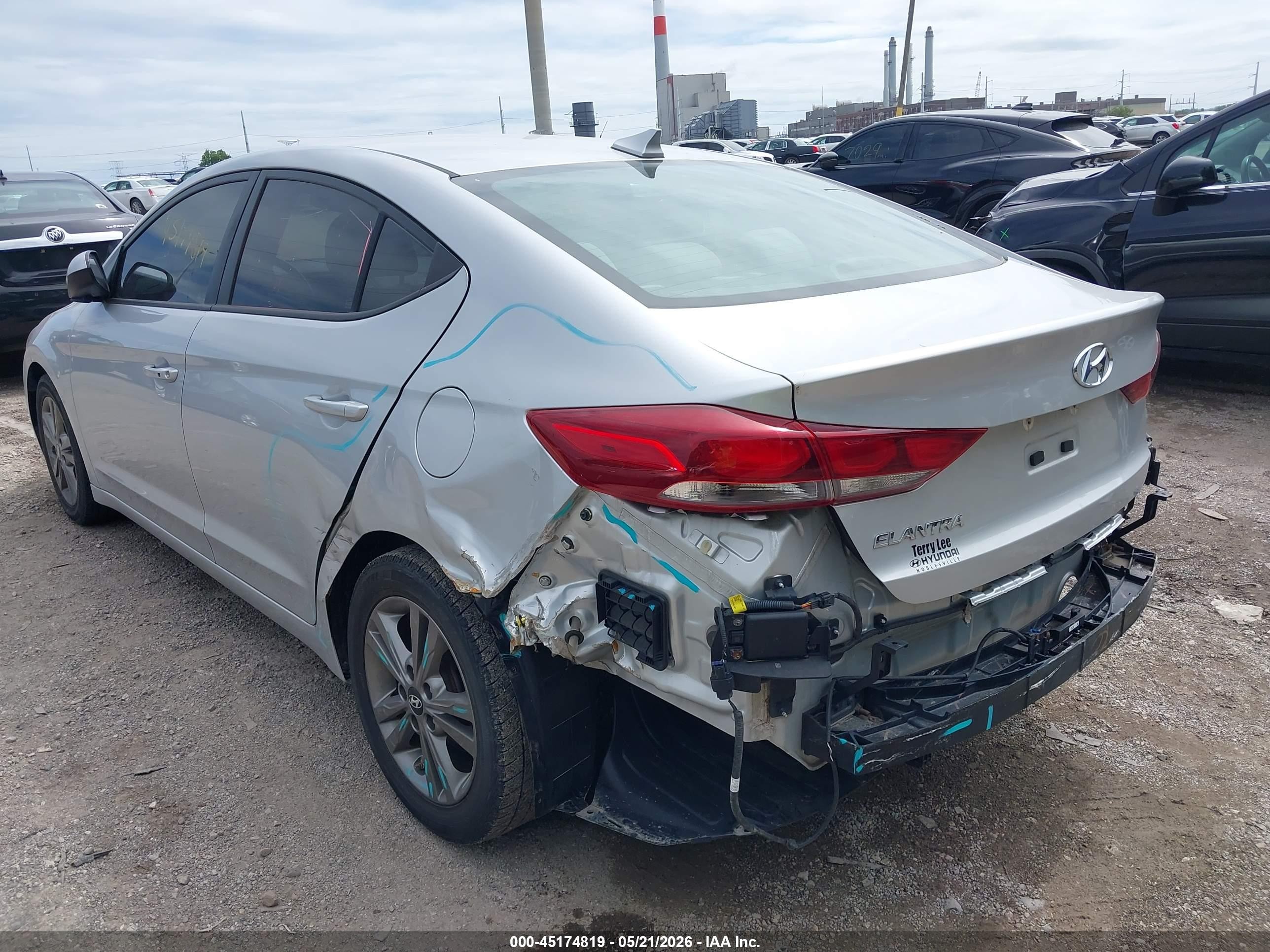 2018 Hyundai Elantra Value Edition Silver vin: 5NPD84LF7JH402362