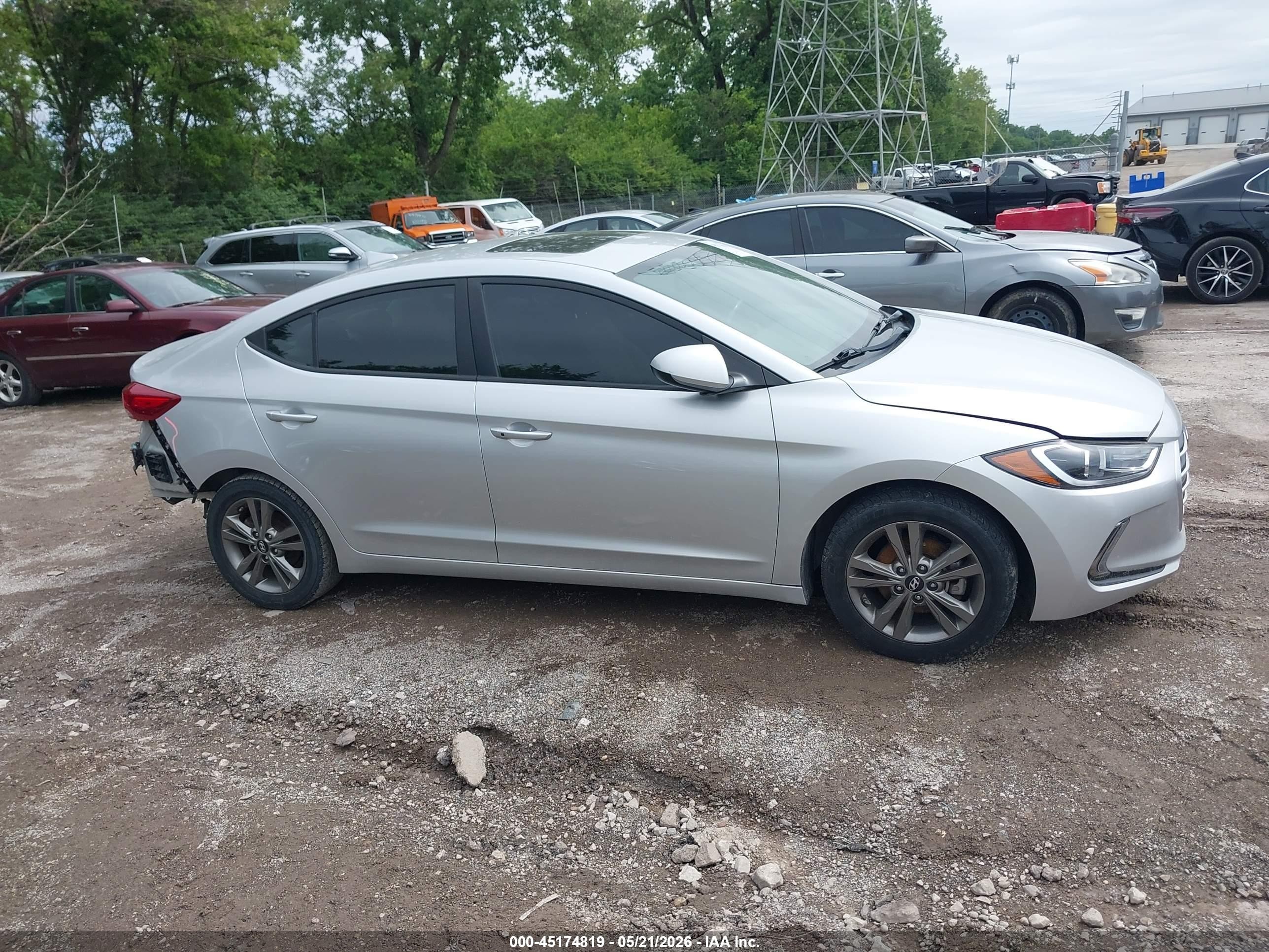 2018 Hyundai Elantra Value Edition Silver vin: 5NPD84LF7JH402362