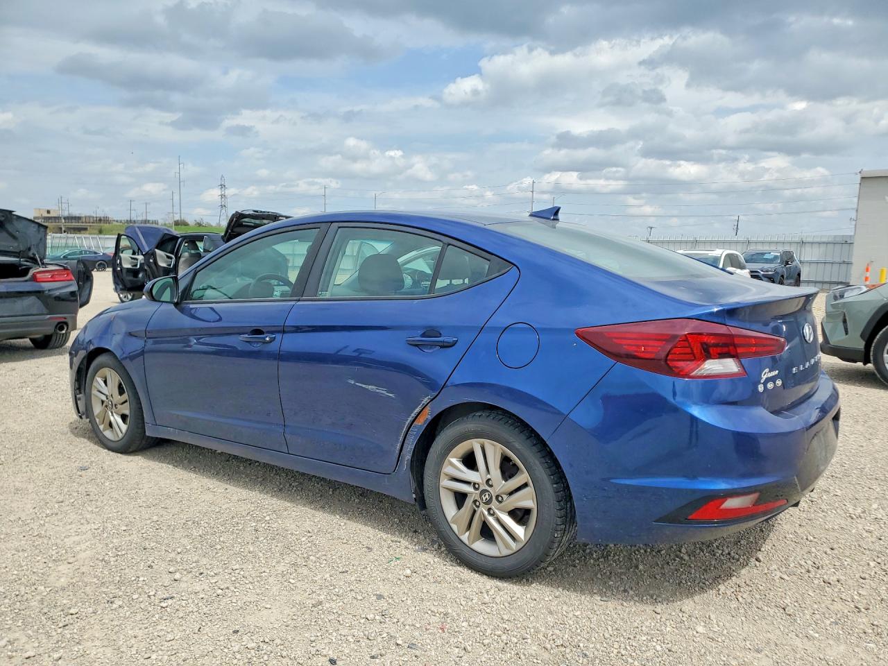 2019 Hyundai Elantra Sel Blue vin: 5NPD84LF7KH402458