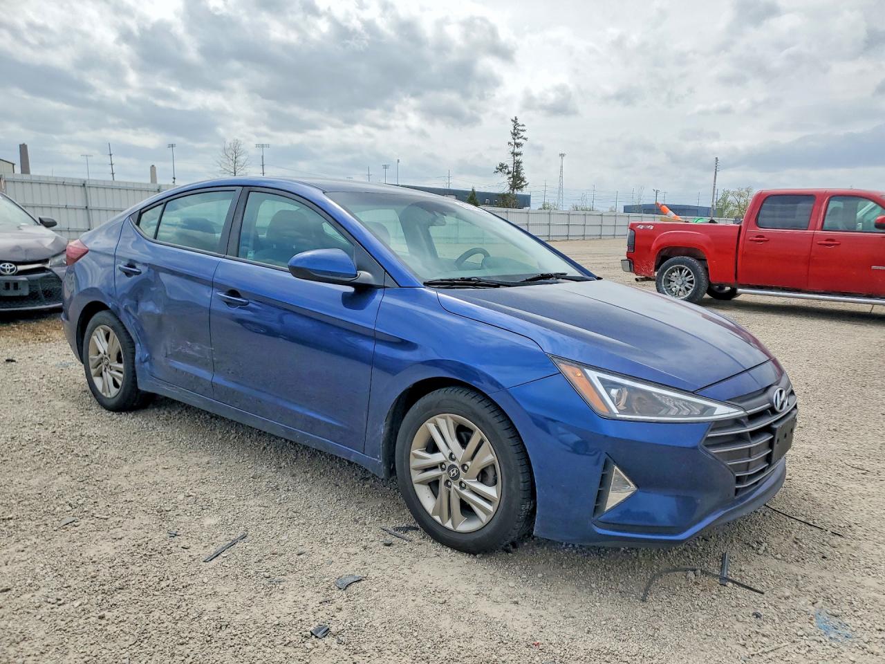 2019 Hyundai Elantra Sel Blue vin: 5NPD84LF7KH402458