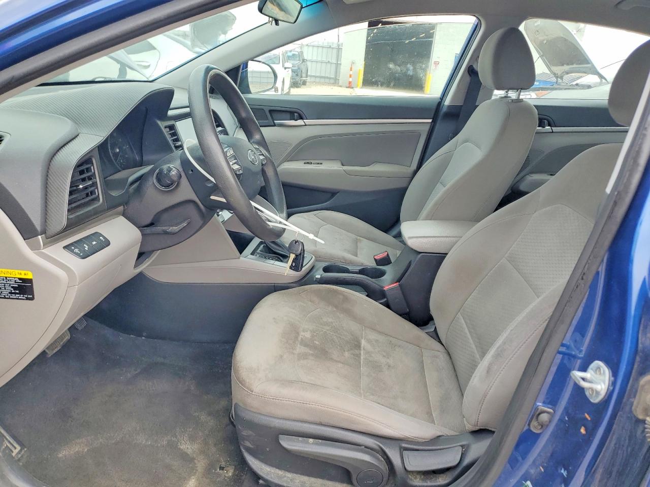 2019 Hyundai Elantra Sel Blue vin: 5NPD84LF7KH402458