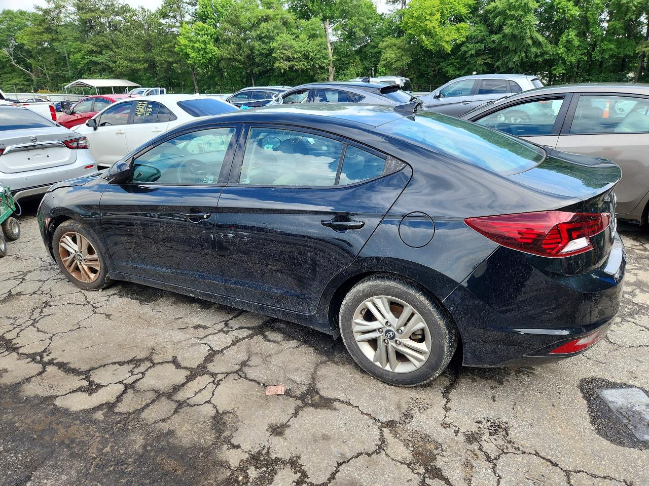 2019 Hyundai Elantra Sel Черный vin: 5NPD84LF7KH432768