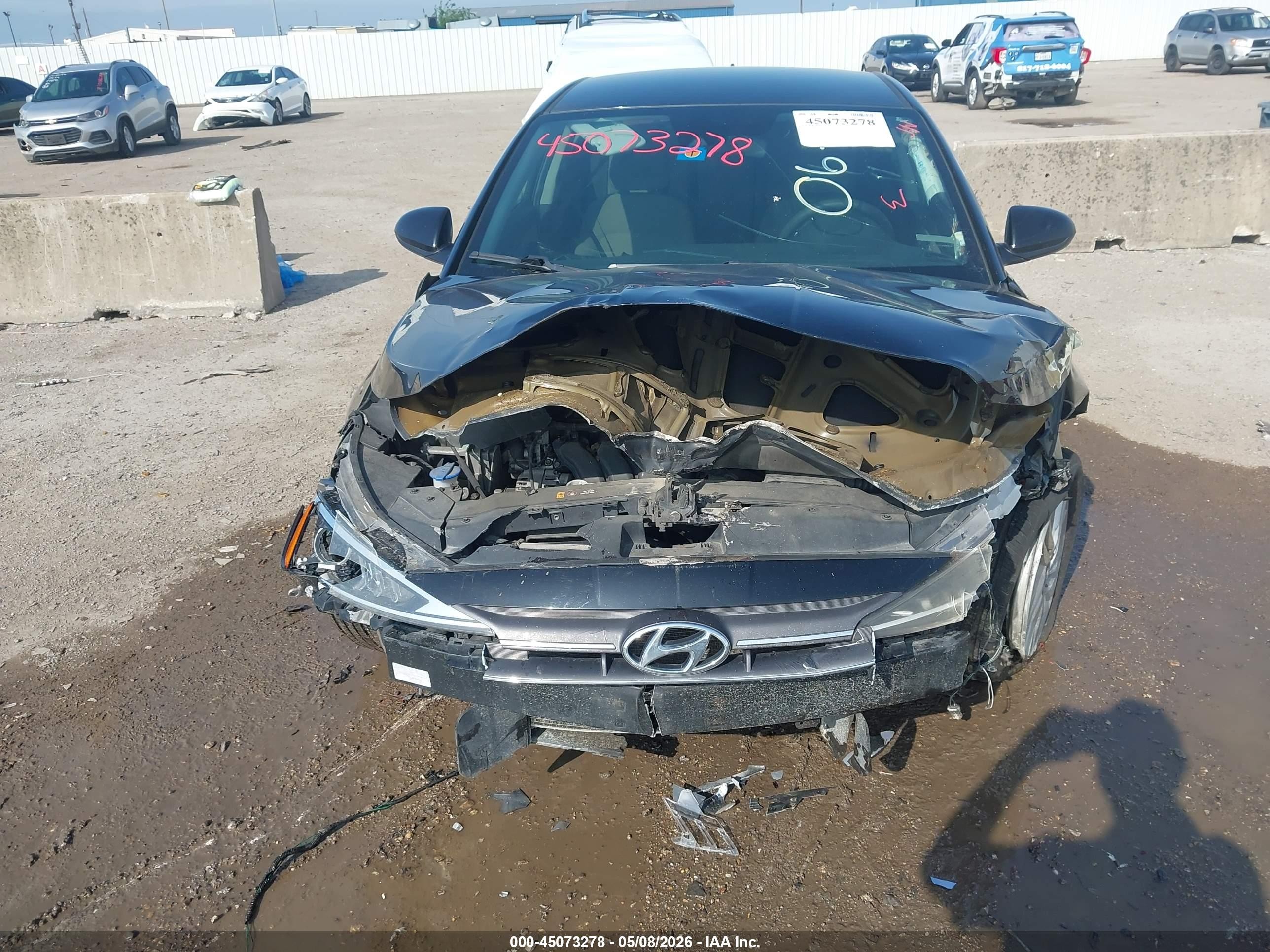 2019 Hyundai Elantra Sel Black vin: 5NPD84LF7KH440384