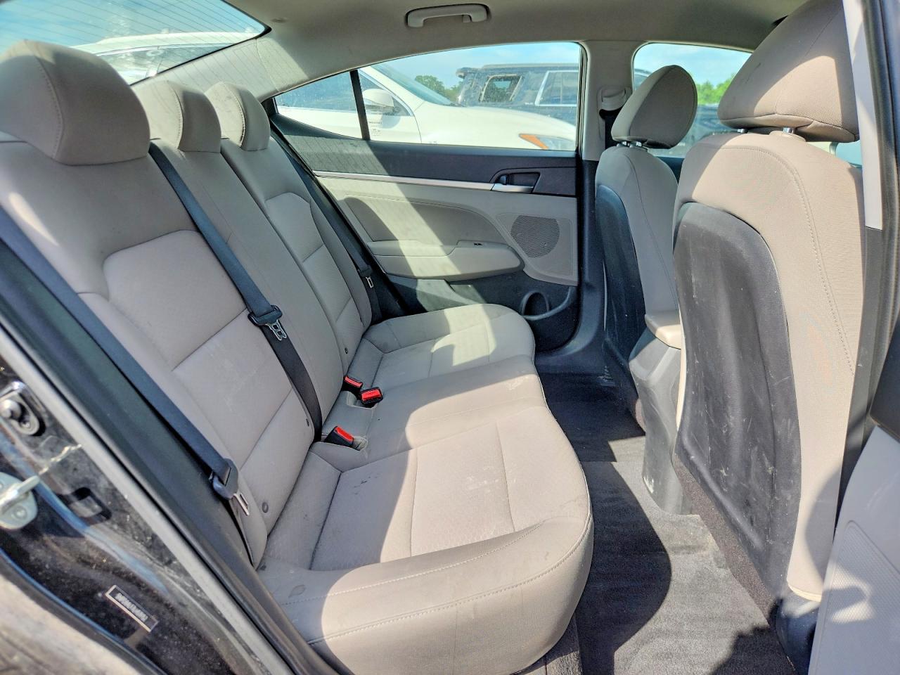 2020 Hyundai Elantra Sel Black vin: 5NPD84LF7LH519152