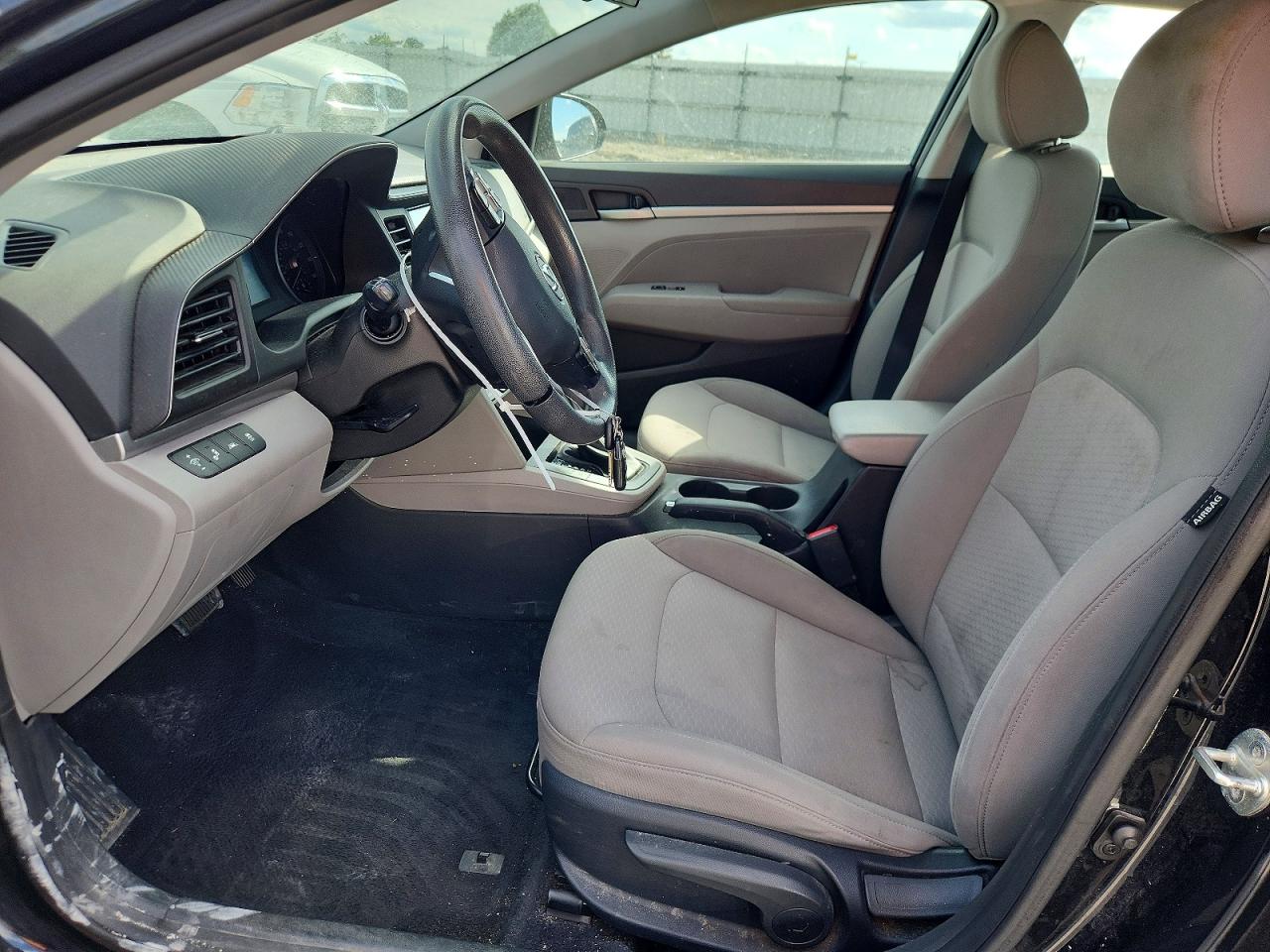 2020 Hyundai Elantra Sel Black vin: 5NPD84LF7LH519152