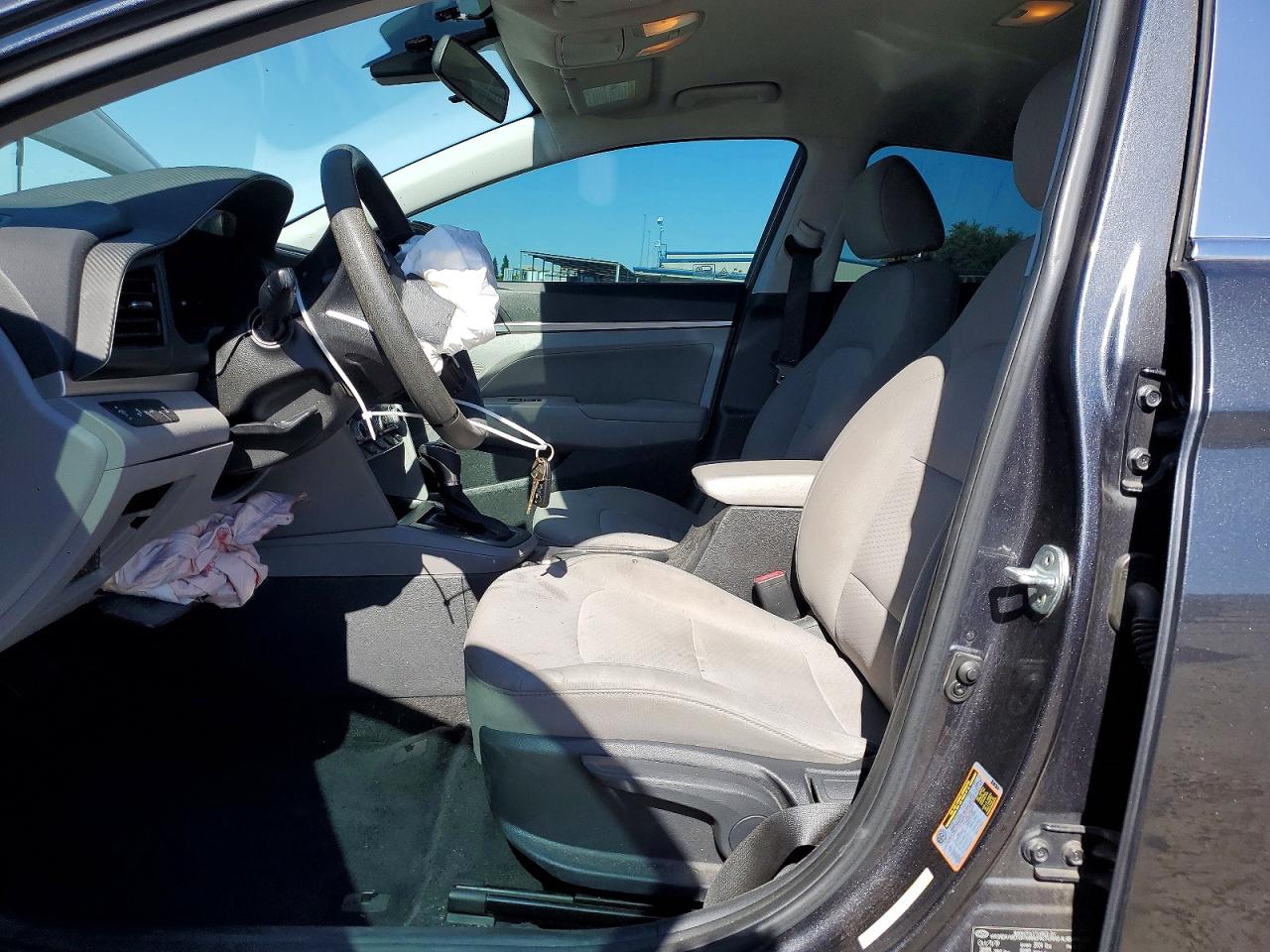 2020 Hyundai Elantra Sel Charcoal vin: 5NPD84LF7LH552412