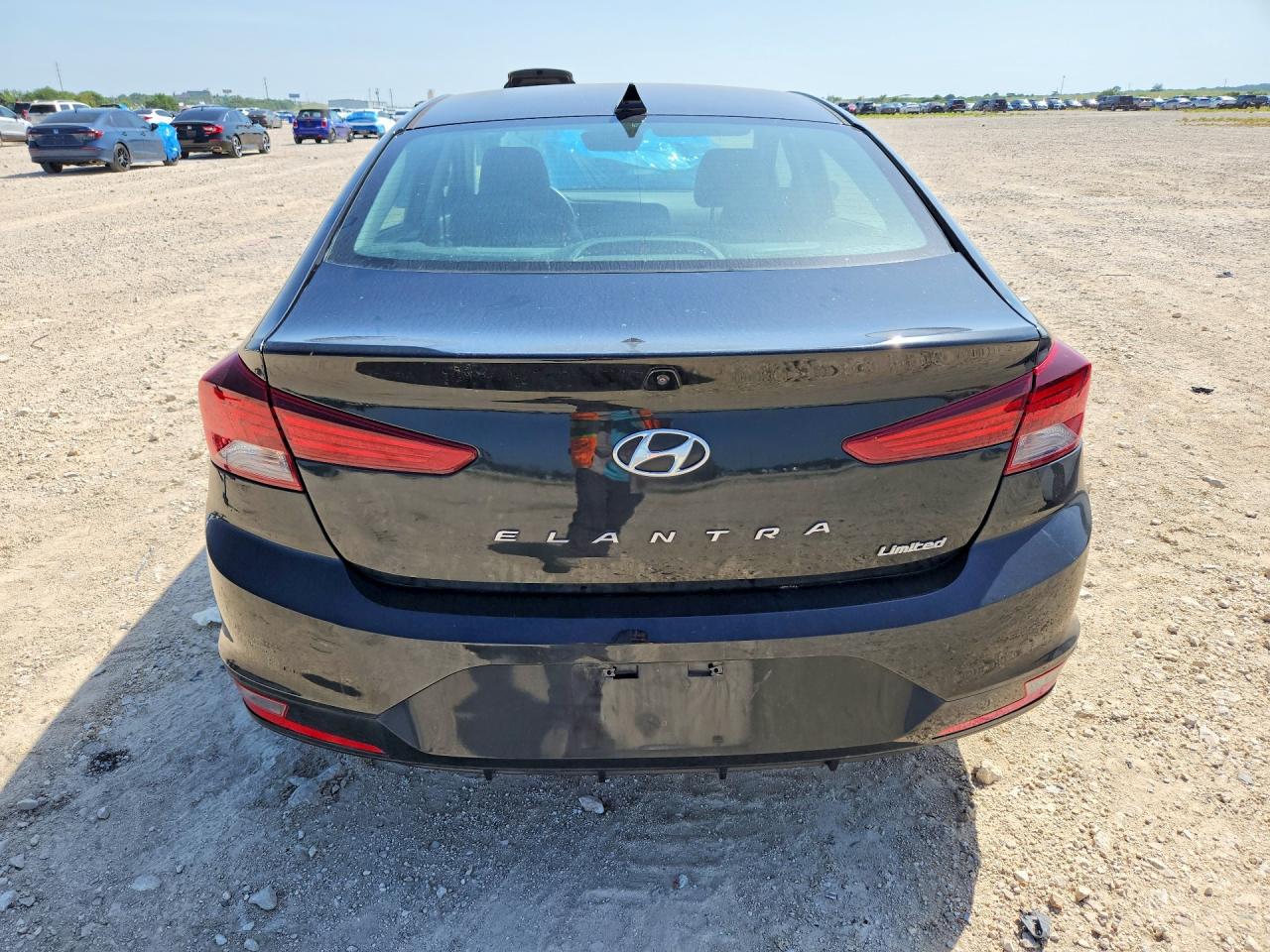 2020 Hyundai Elantra Limited Black vin: 5NPD84LF7LH575155