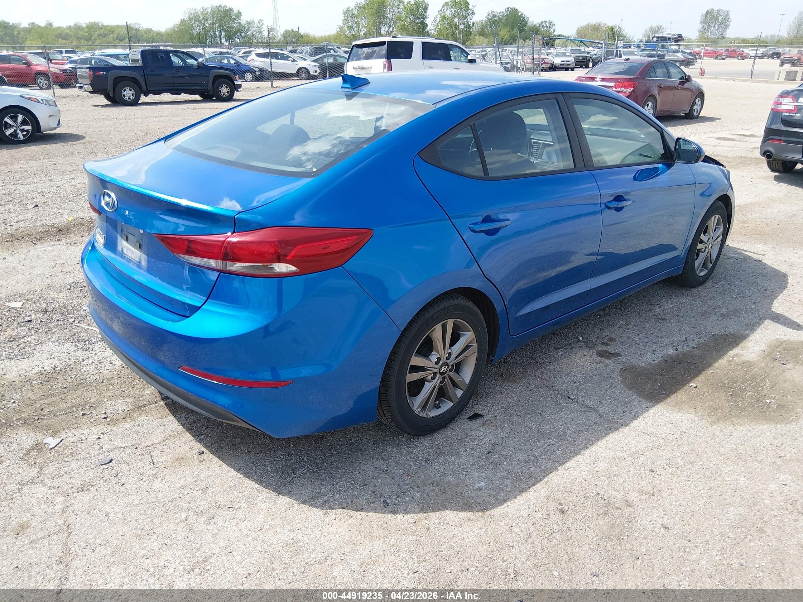 2017 Hyundai Elantra Value Edition Синий vin: 5NPD84LF8HH170350