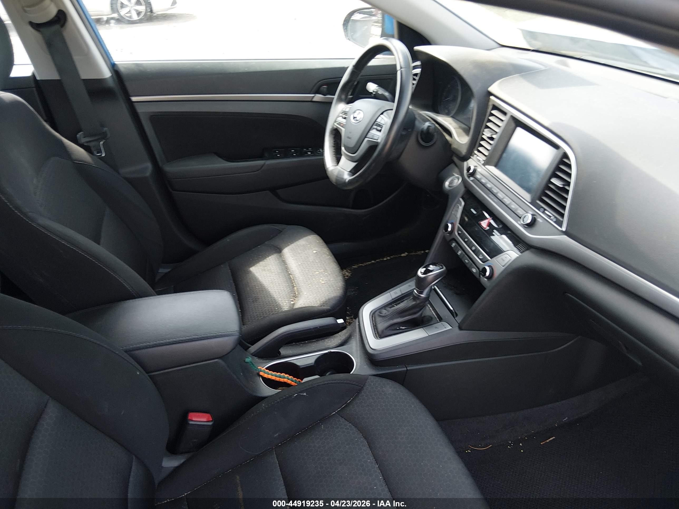 2017 Hyundai Elantra Value Edition Синий vin: 5NPD84LF8HH170350