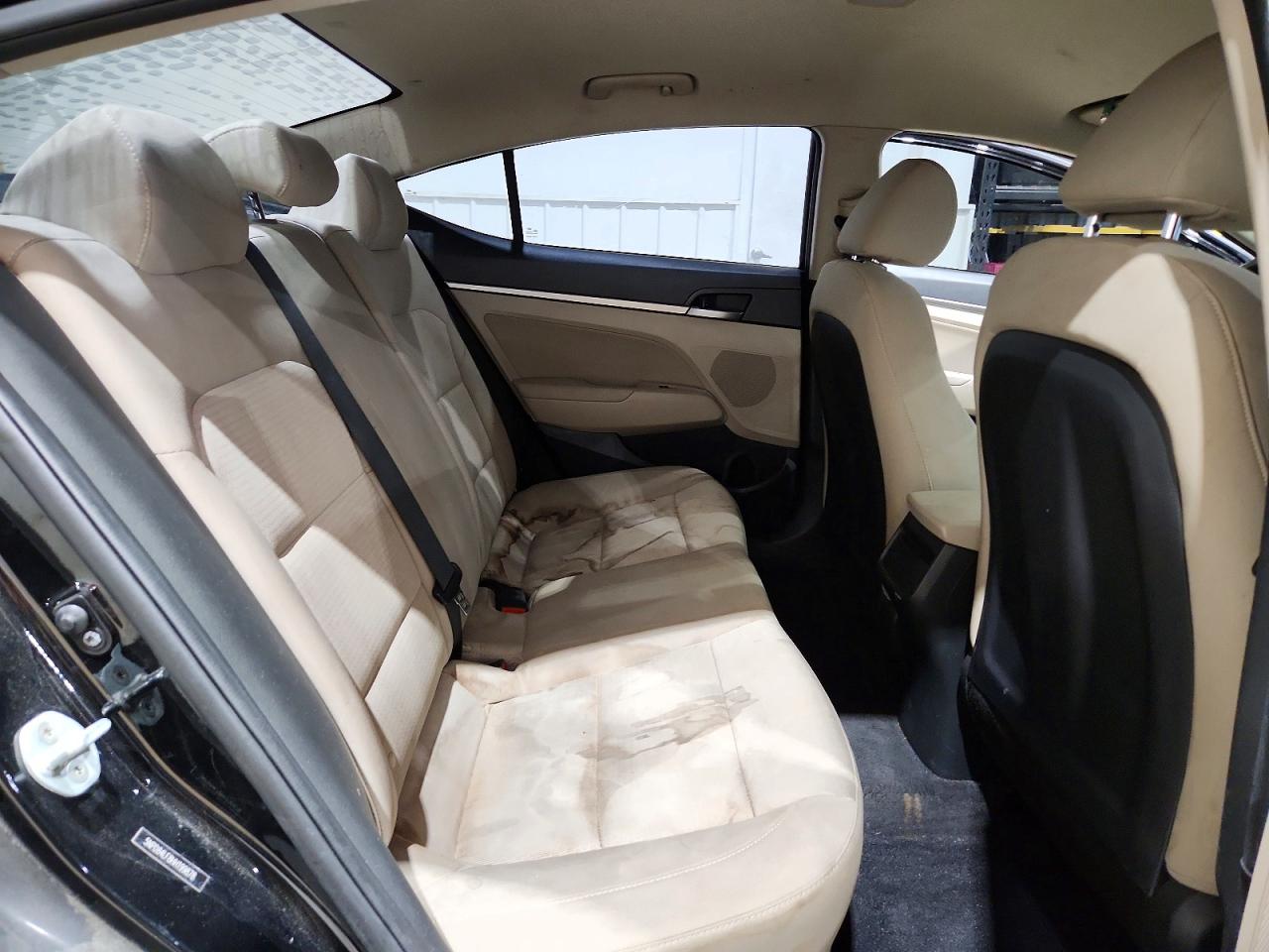 2017 Hyundai Elantra Se Blue vin: 5NPD84LF8HH199878