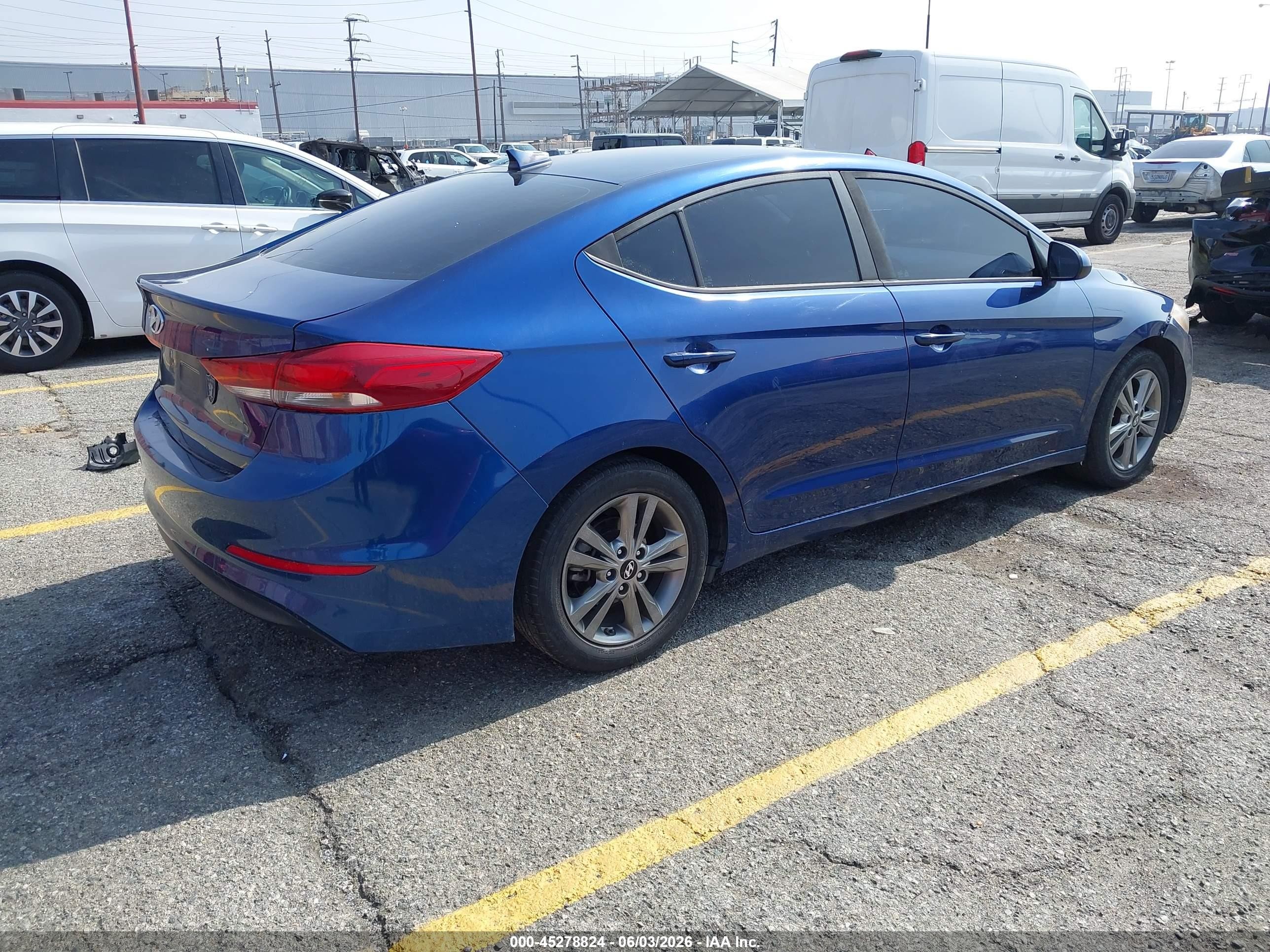 2018 Hyundai Elantra Sel Blue vin: 5NPD84LF8JH213526