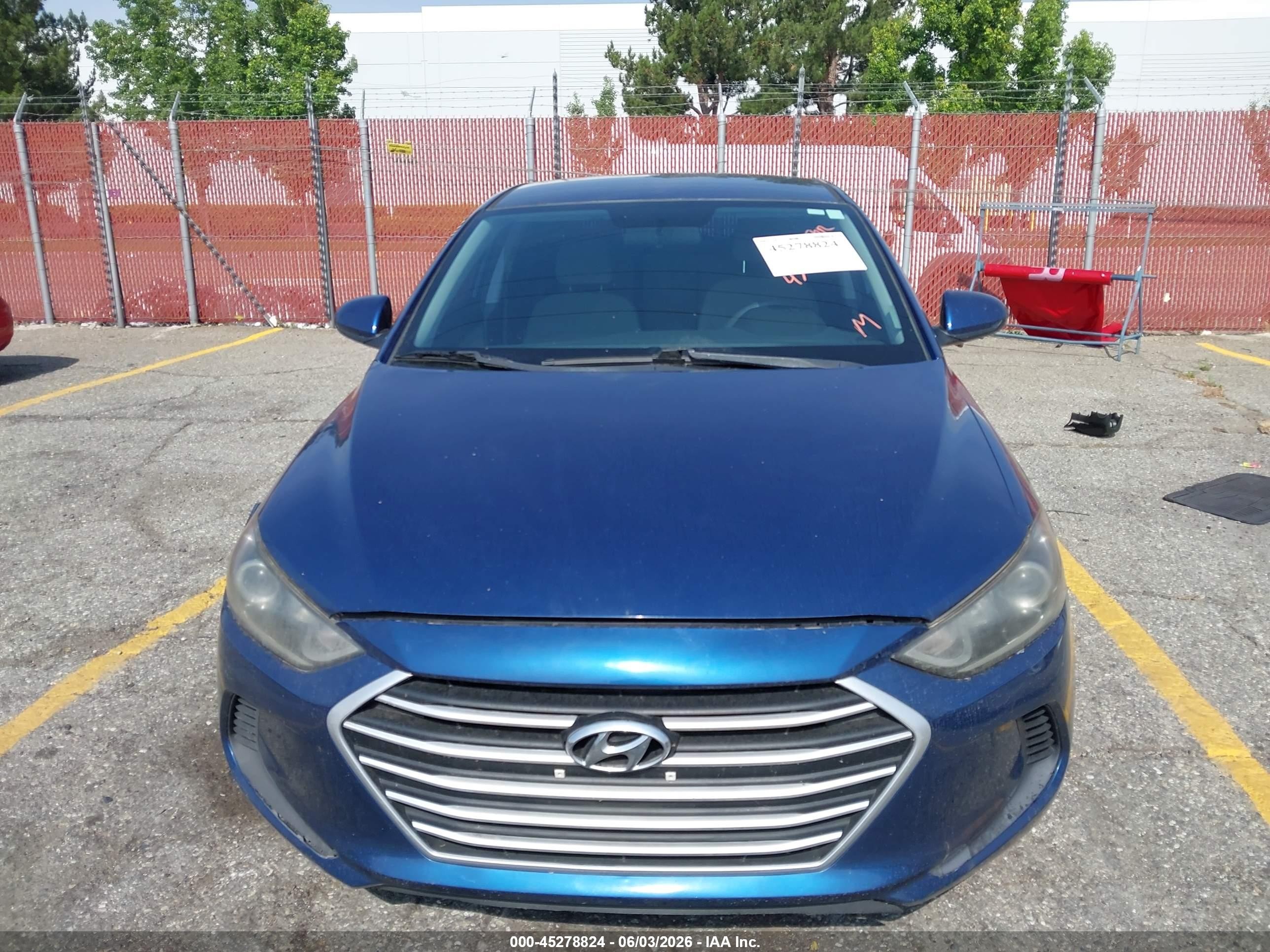 2018 Hyundai Elantra Sel Blue vin: 5NPD84LF8JH213526