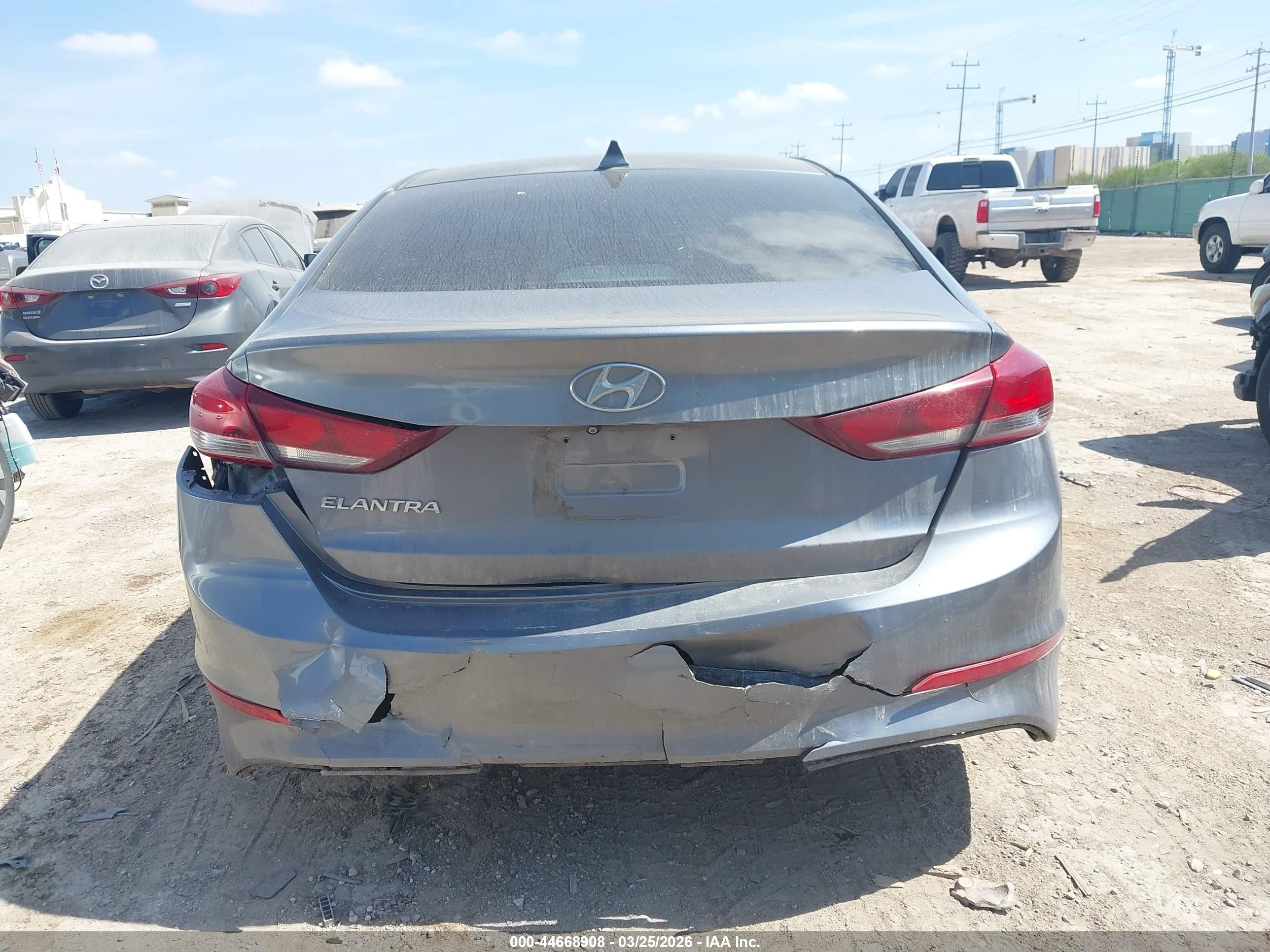 2018 Hyundai Elantra Value Edition Gray vin: 5NPD84LF8JH258336