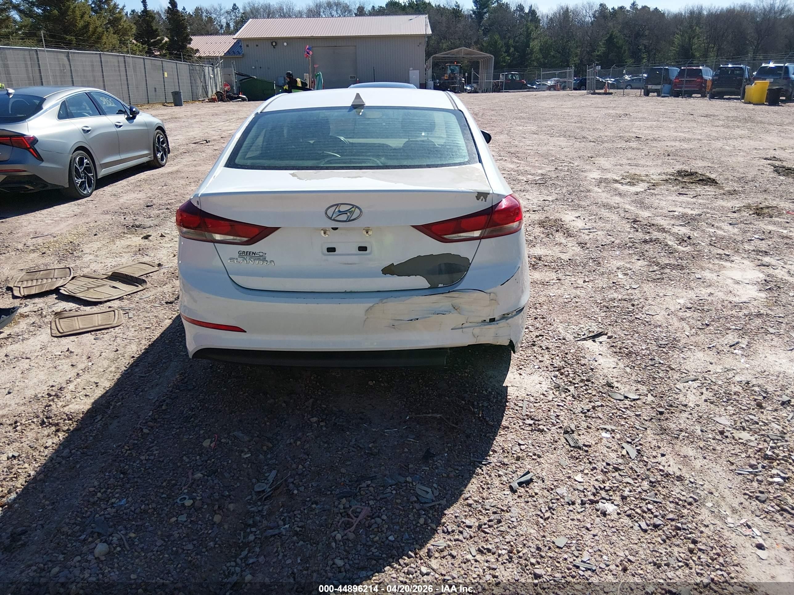 2018 Hyundai Elantra Sel White vin: 5NPD84LF8JH338767
