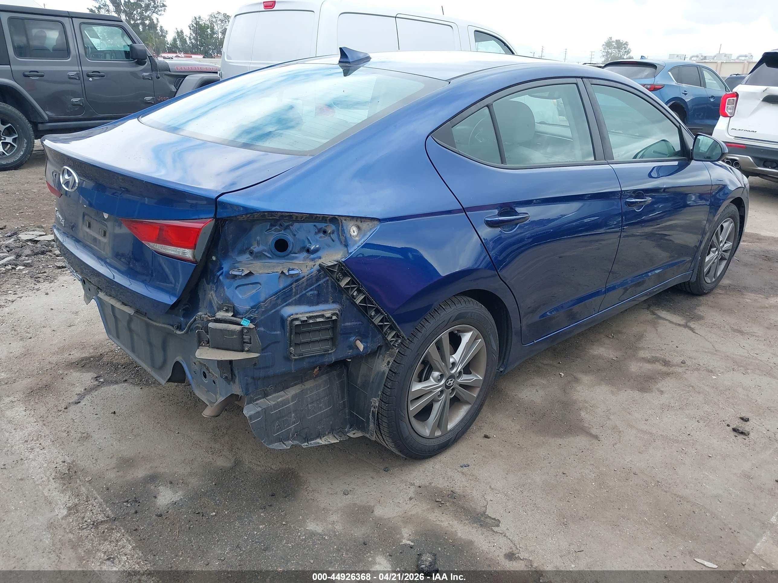 2018 Hyundai Elantra Value Edition Blue vin: 5NPD84LF8JH355617
