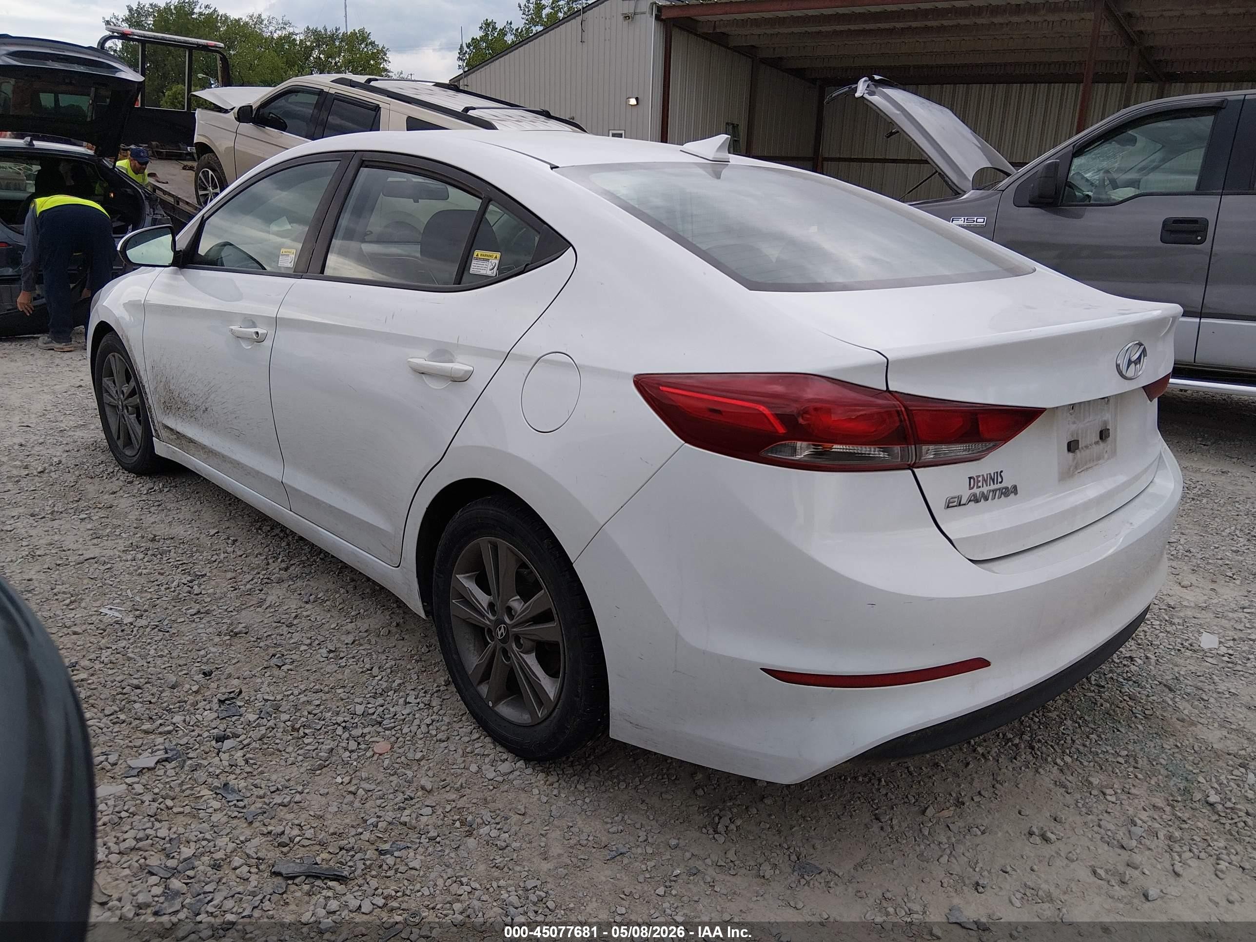2018 Hyundai Elantra Sel White vin: 5NPD84LF8JH358274