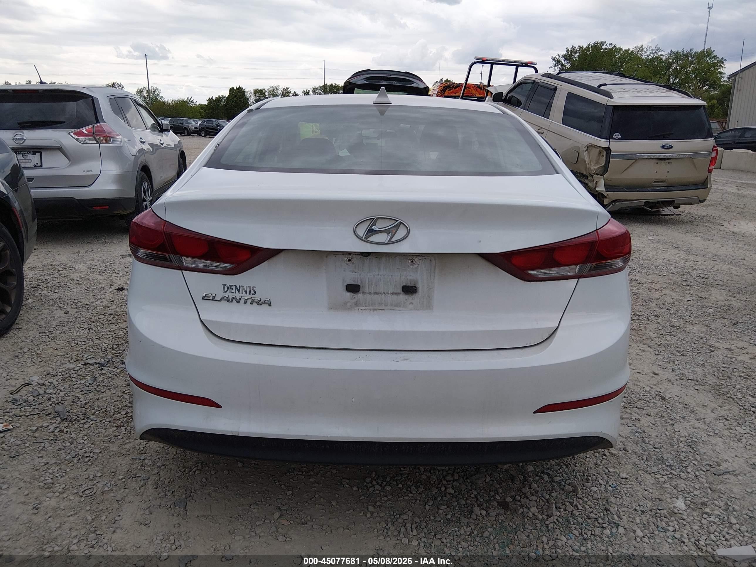 2018 Hyundai Elantra Sel White vin: 5NPD84LF8JH358274