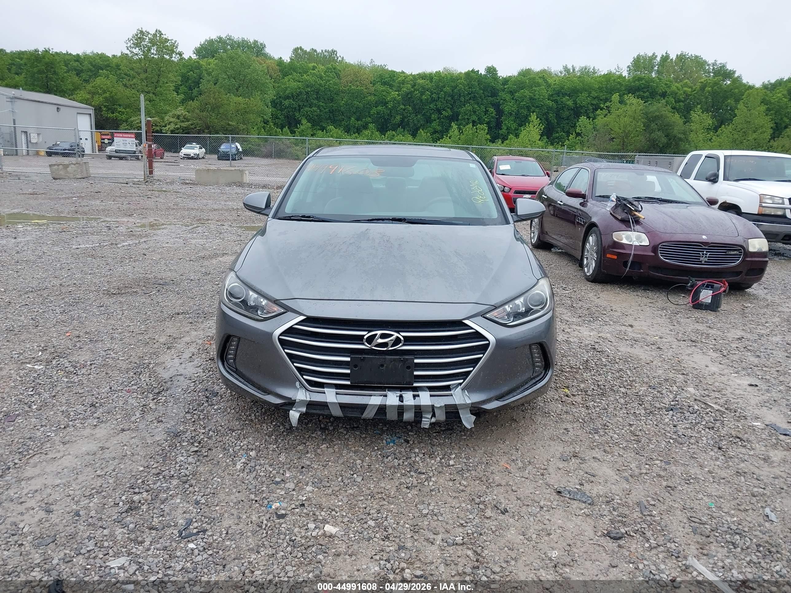 2018 Hyundai Elantra Value Edition Gray vin: 5NPD84LF8JH372241