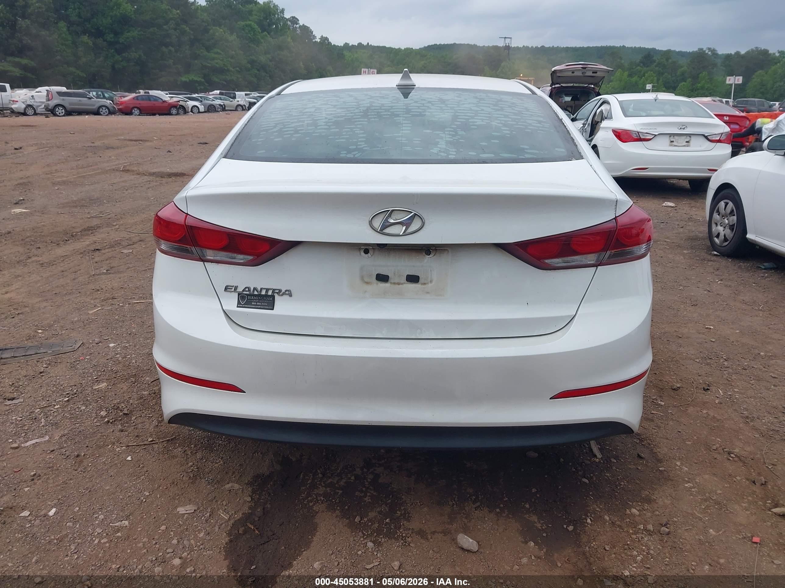 2018 Hyundai Elantra Sel White vin: 5NPD84LF8JH380842