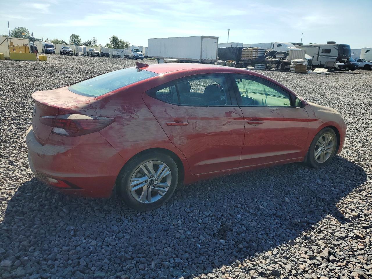 2020 Hyundai Elantra Value Edition Red vin: 5NPD84LF8LH538373