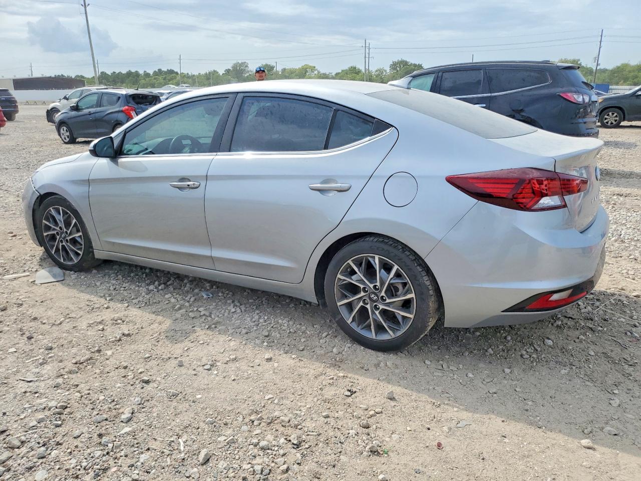 2020 Hyundai Elantra Silver vin: 5NPD84LF8LH606848